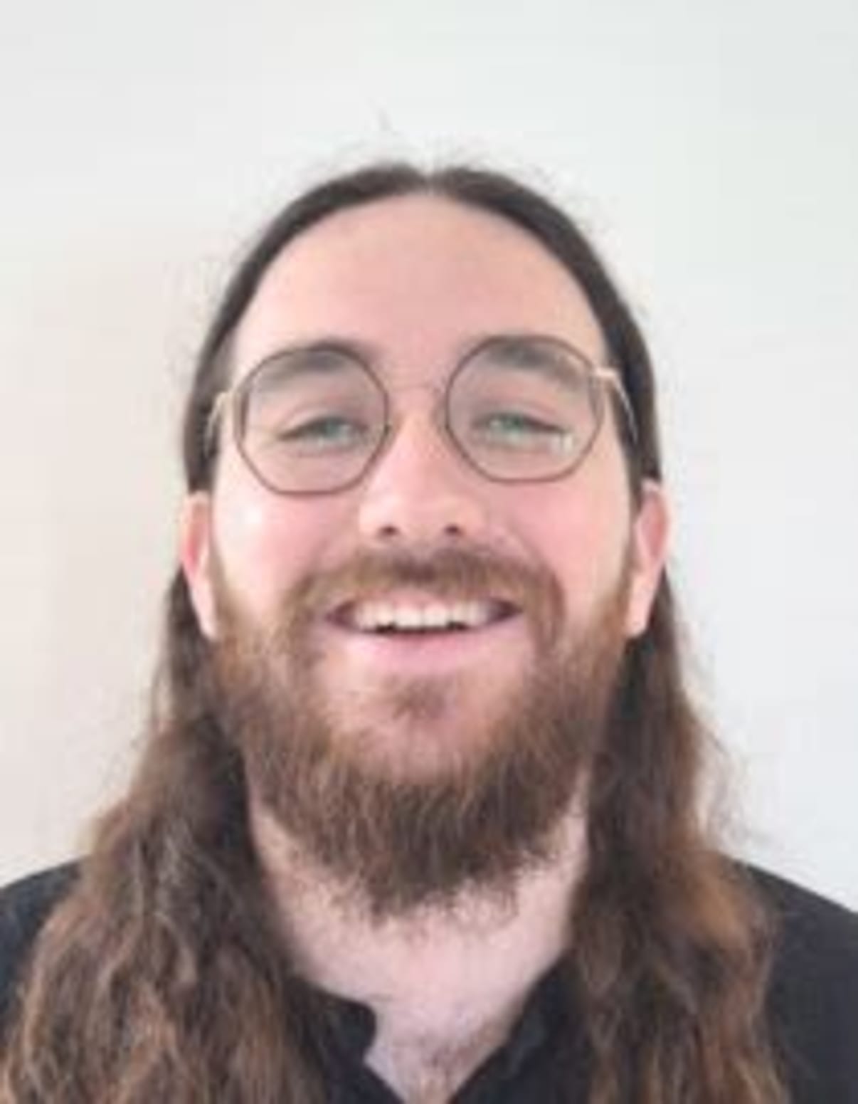 תמונת פורטרט של בעל המקצוע