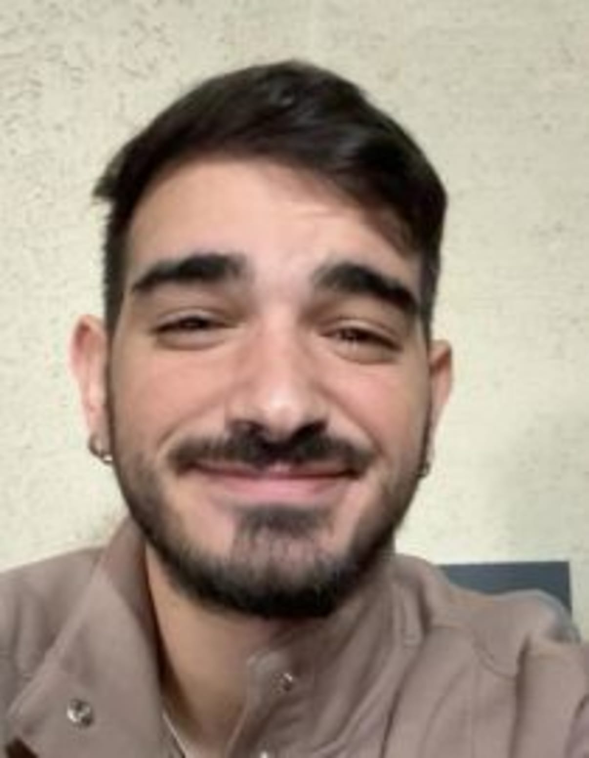 תמונת פורטרט של בעל המקצוע