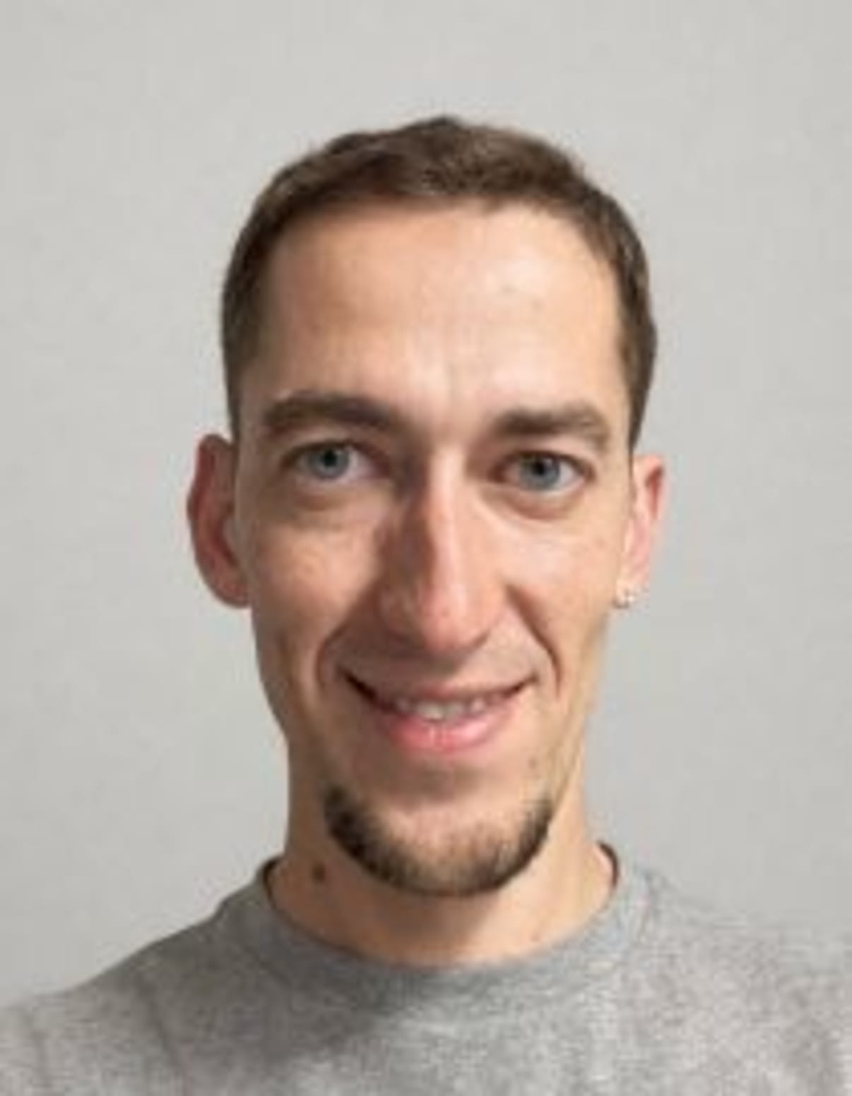 תמונת פורטרט של בעל המקצוע תמונת פורטרט של בעל המקצוע