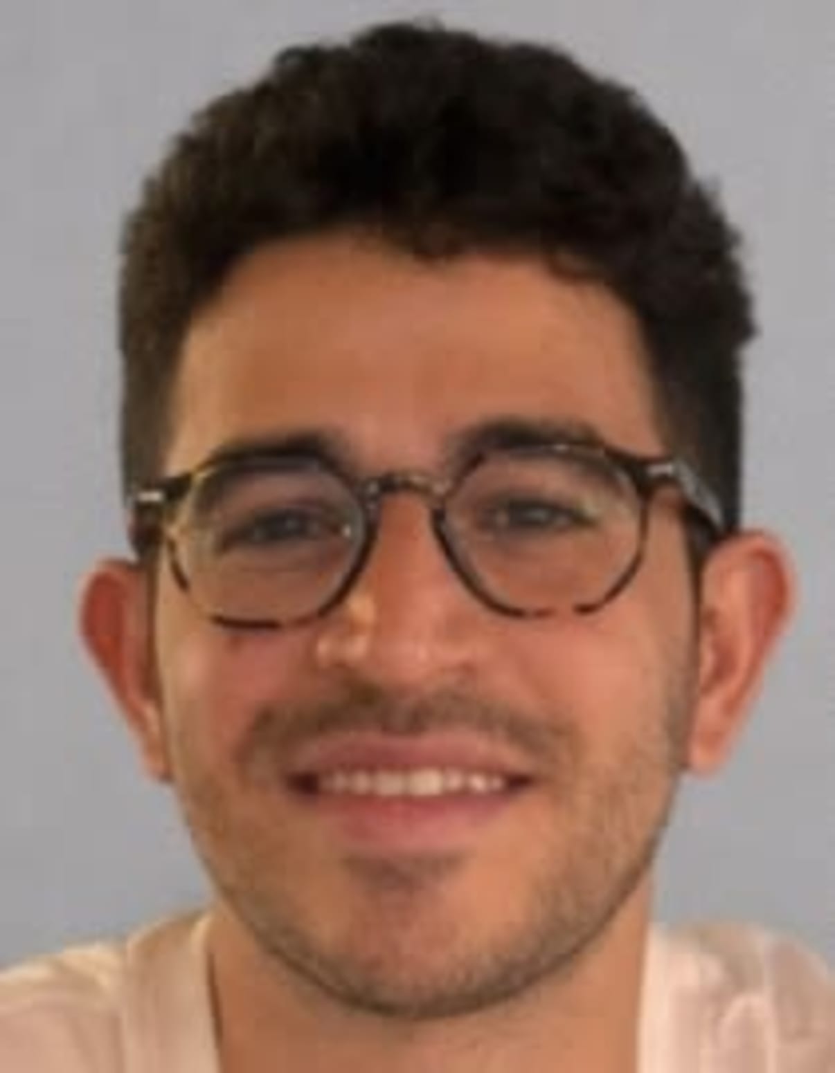 תמונת פורטרט של בעל המקצוע