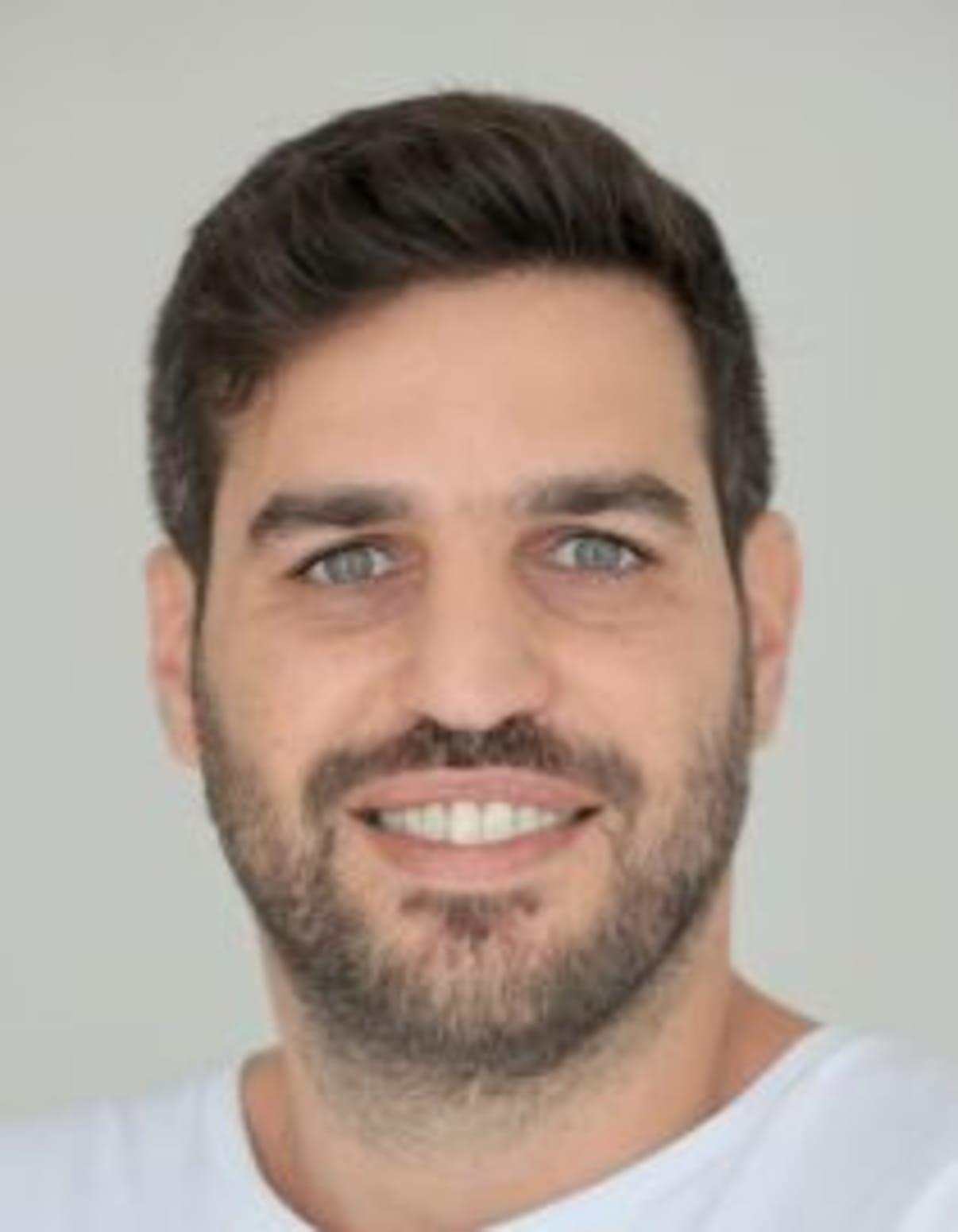 תמונת פורטרט של בעל המקצוע תמונת פורטרט של בעל המקצוע