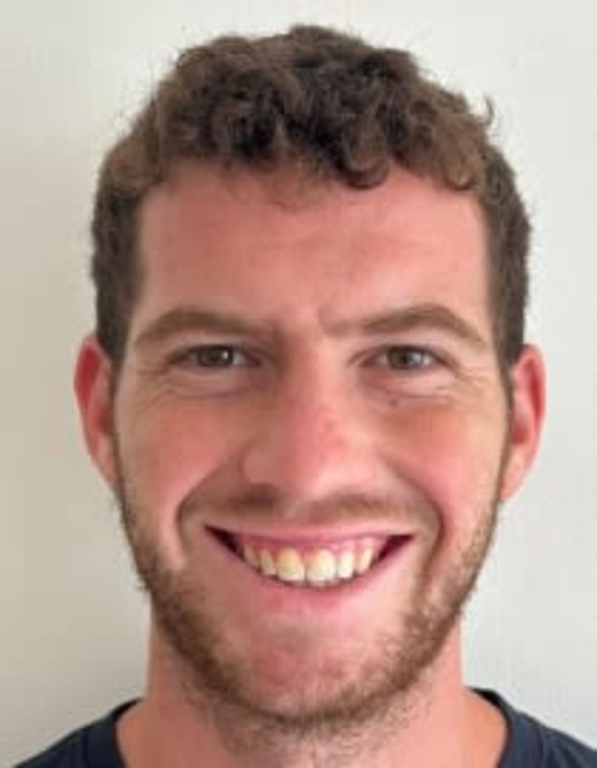 תמונת פורטרט של בעל המקצוע