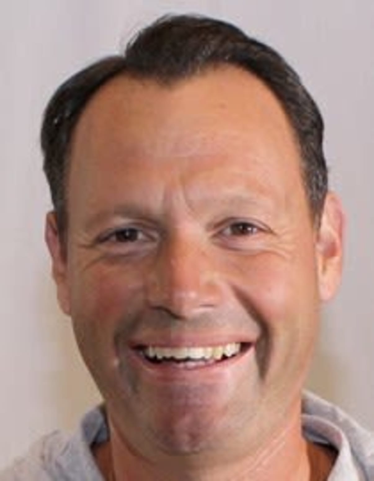 תמונת פורטרט של בעל המקצוע