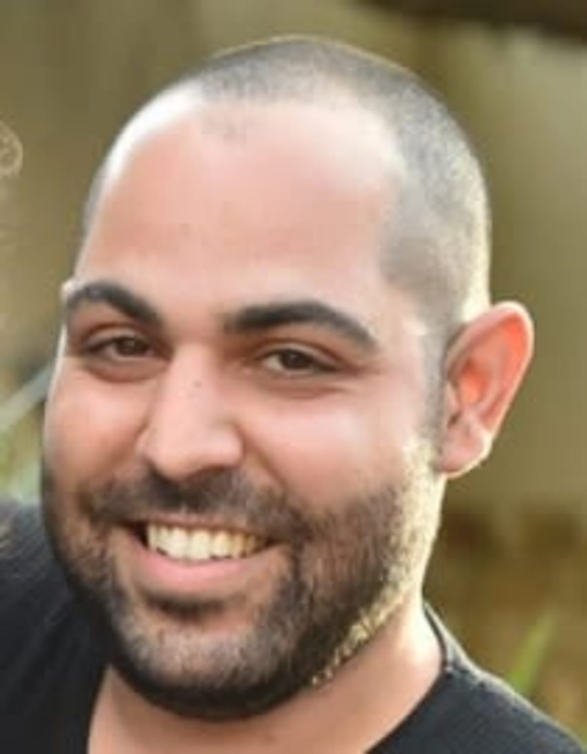 תמונת פורטרט של בעל המקצוע