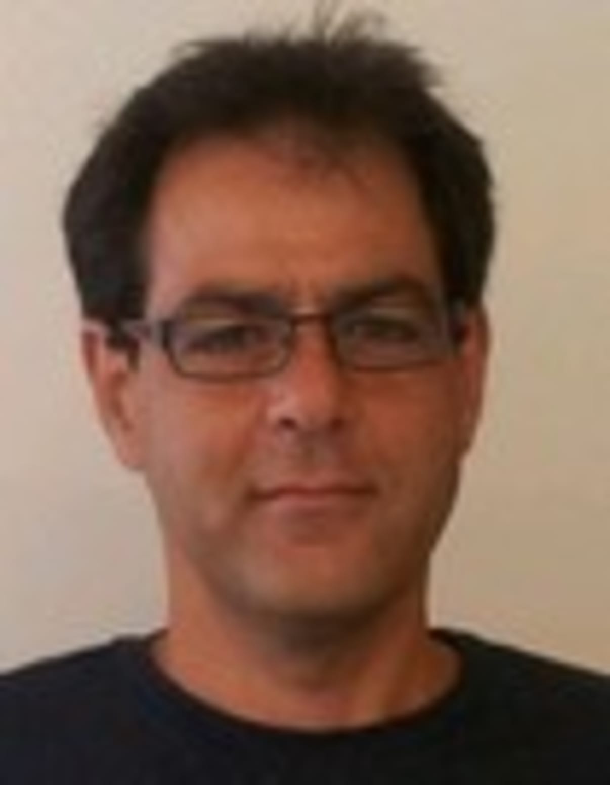 תמונת פורטרט של בעל המקצוע