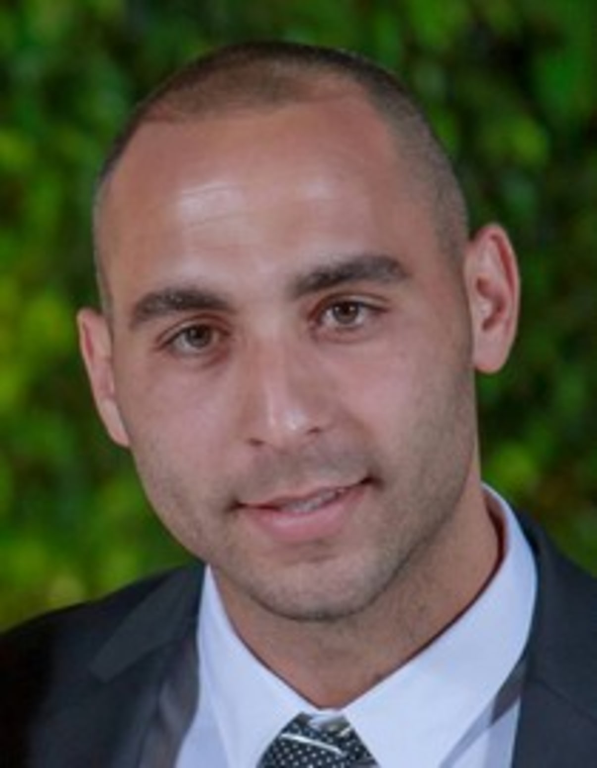 תמונת פורטרט של בעל המקצוע