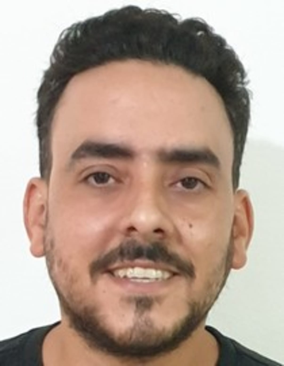 תמונת פורטרט של בעל המקצוע