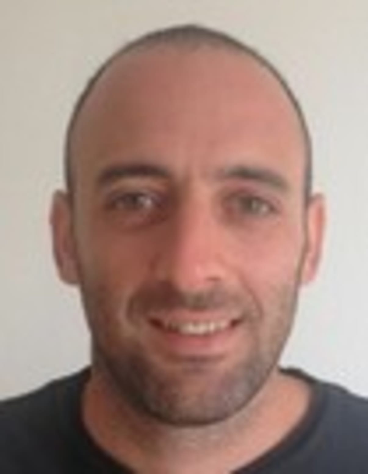 תמונת פורטרט של בעל המקצוע