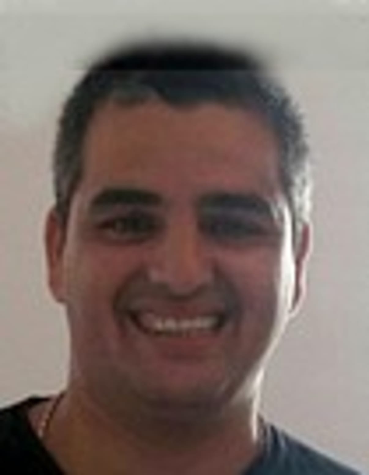 תמונת פורטרט של בעל המקצוע