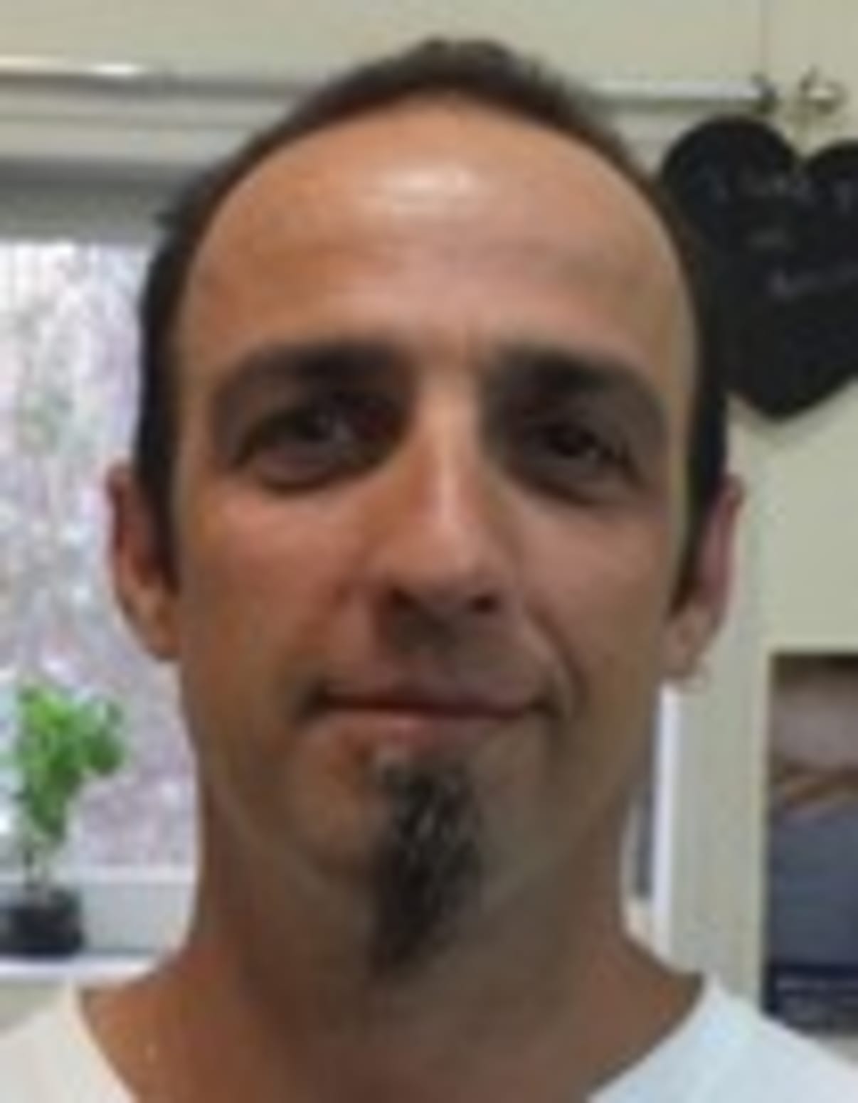 תמונת פורטרט של בעל המקצוע