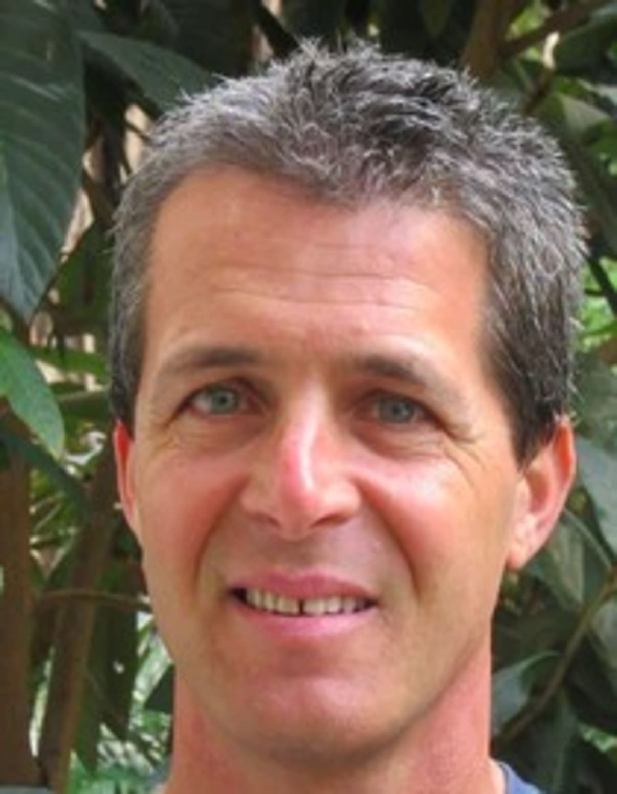 תמונת פורטרט של בעל המקצוע