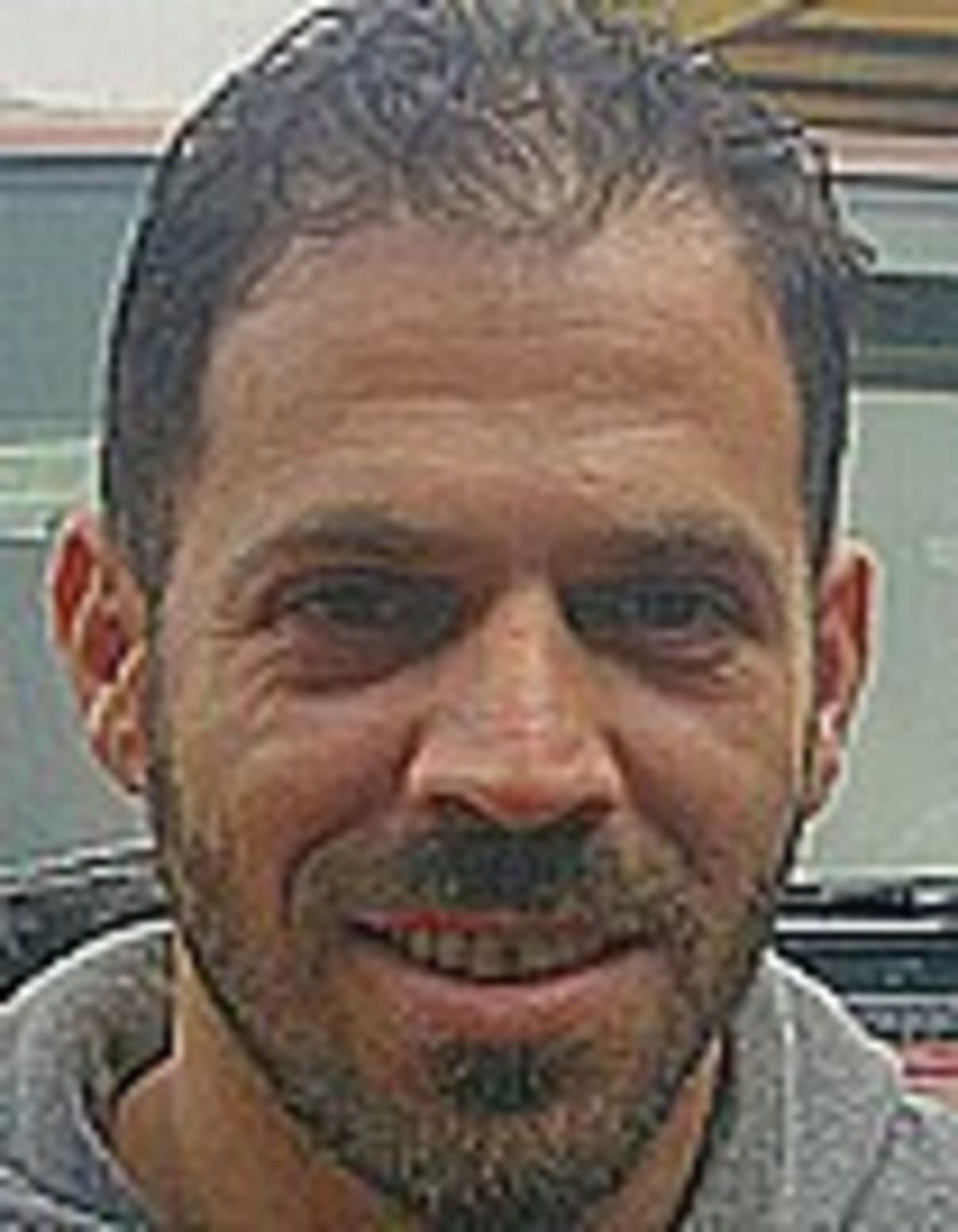 תמונת פורטרט של בעל המקצוע