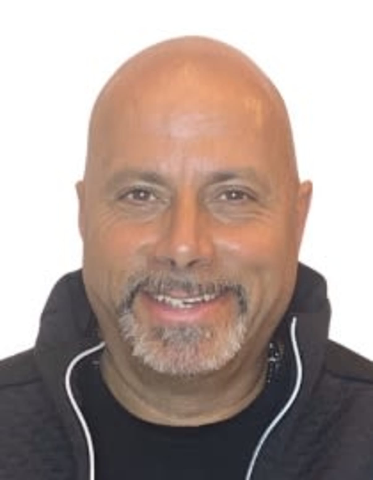 תמונת פורטרט של בעל המקצוע