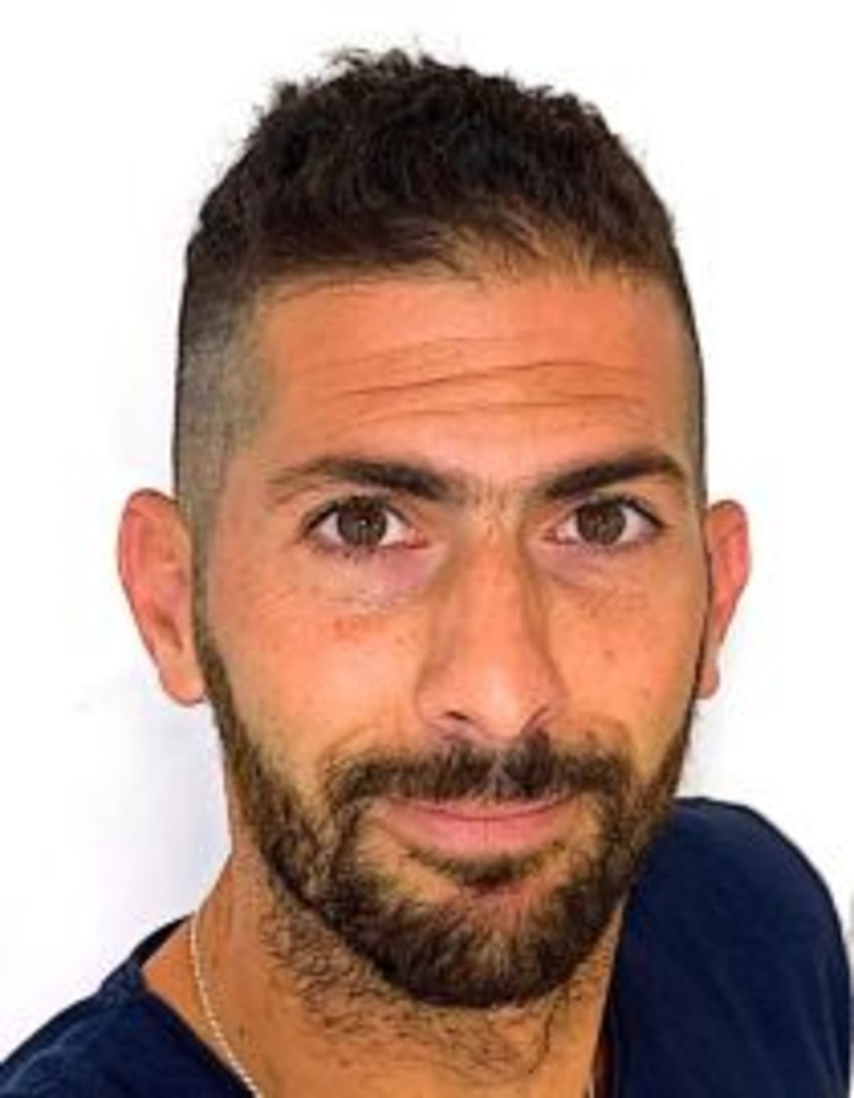 תמונת פורטרט של בעל המקצוע