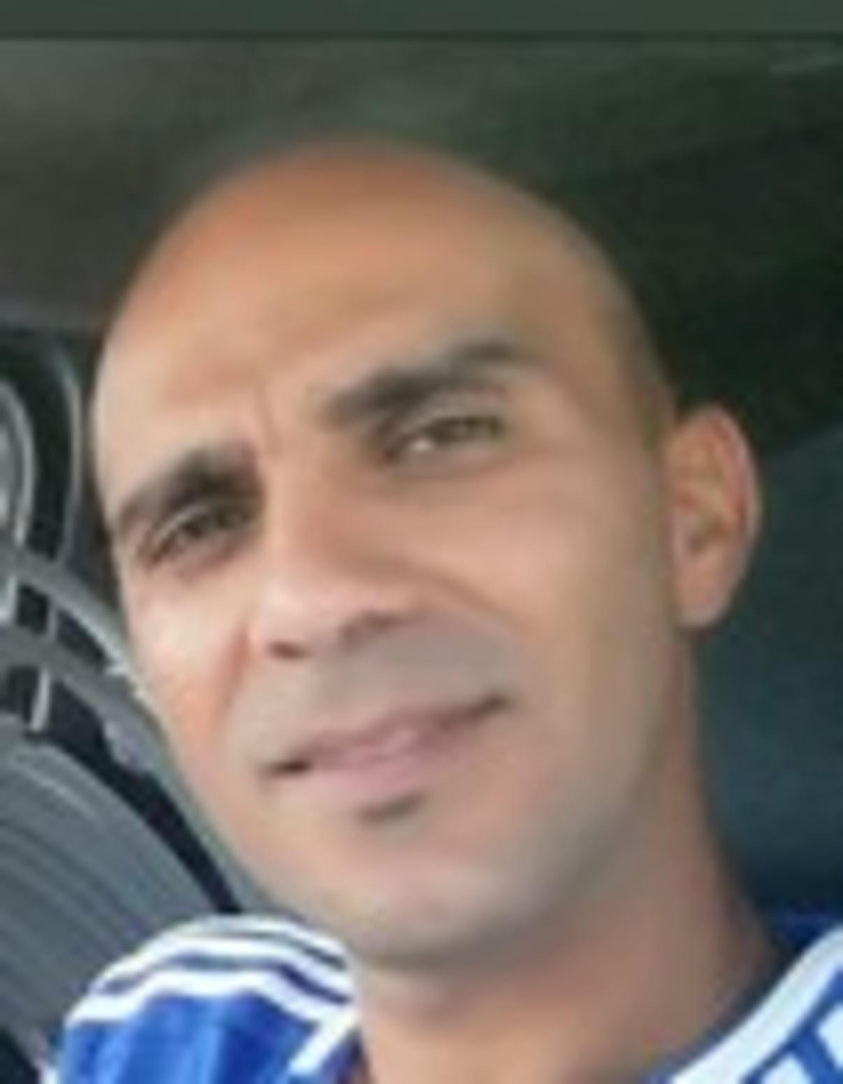 תמונת פורטרט של בעל המקצוע