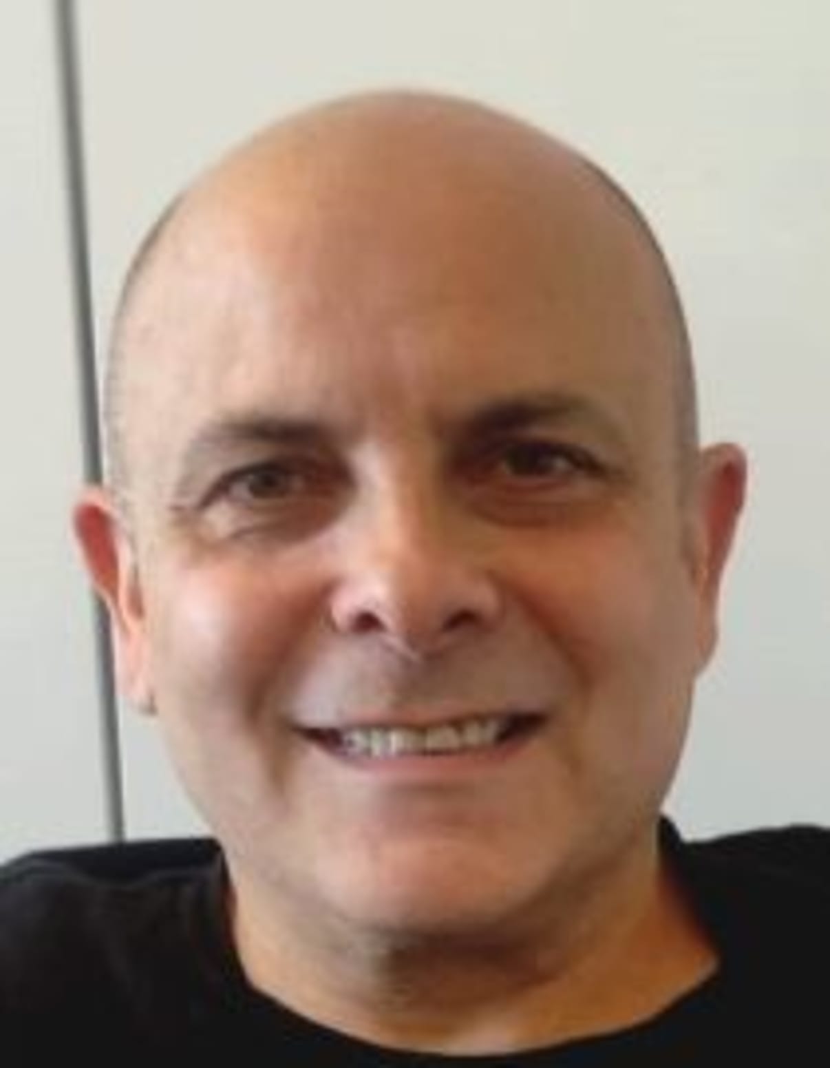 תמונת פורטרט של בעל המקצוע