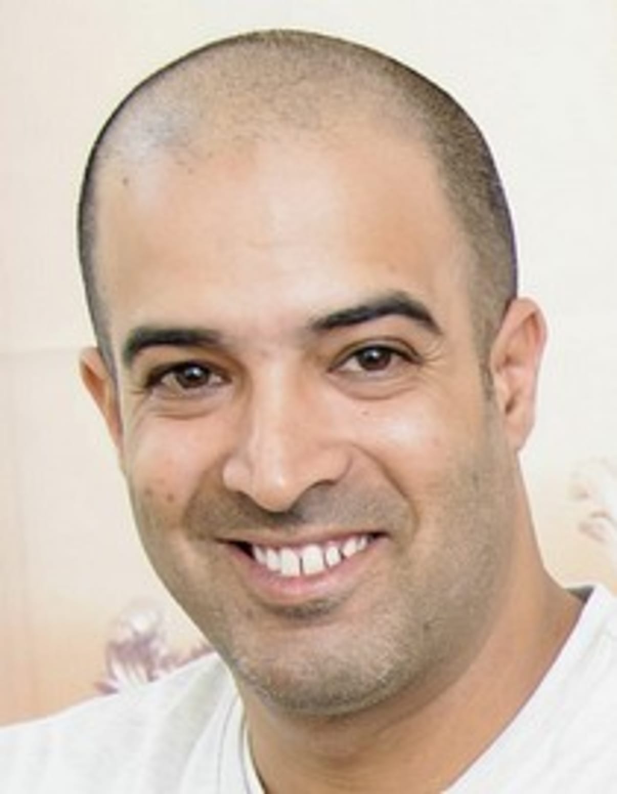 תמונת פורטרט של בעל המקצוע