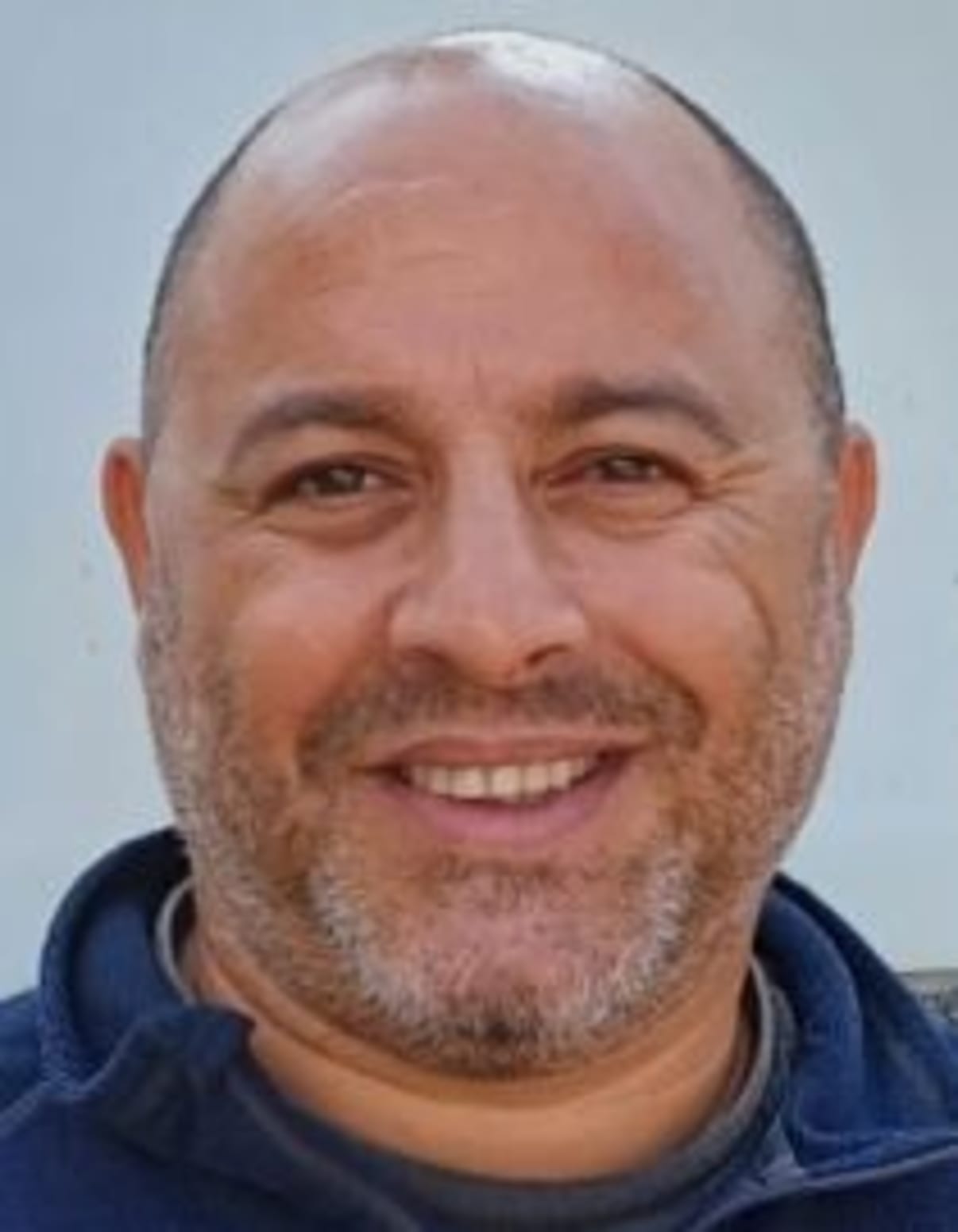 תמונת פורטרט של בעל המקצוע