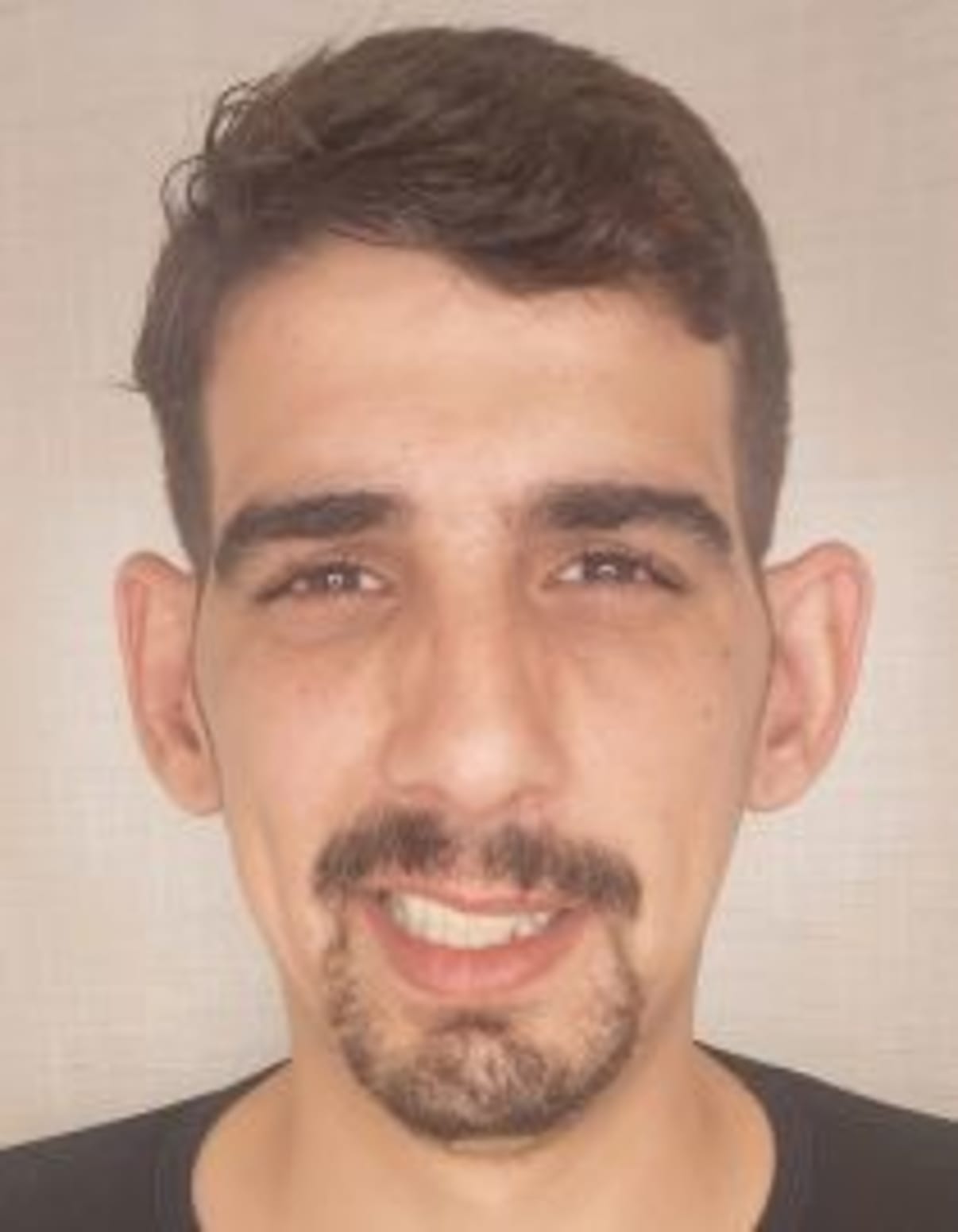 תמונת פורטרט של בעל המקצוע