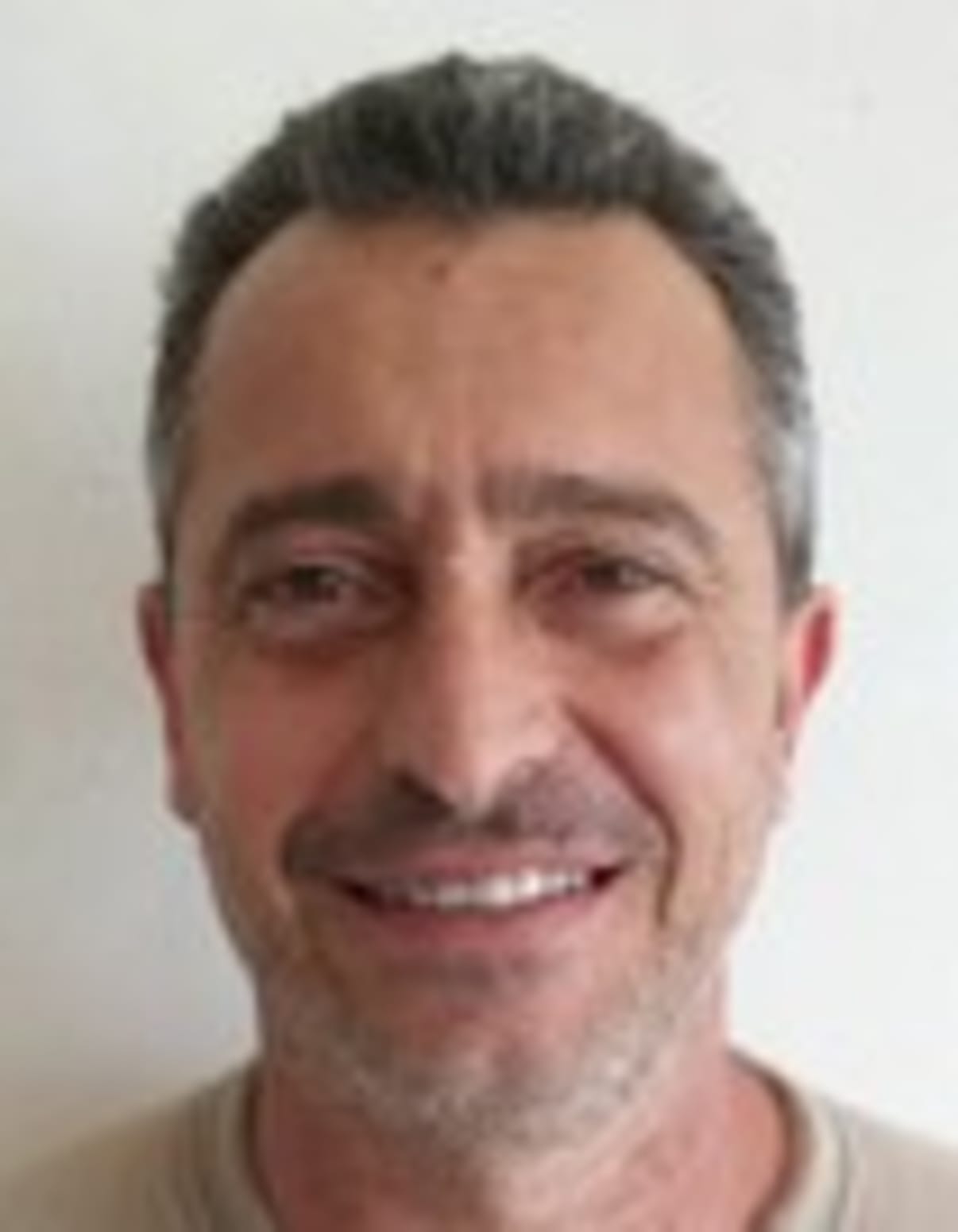 תמונת פורטרט של בעל המקצוע תמונת פורטרט של בעל המקצוע