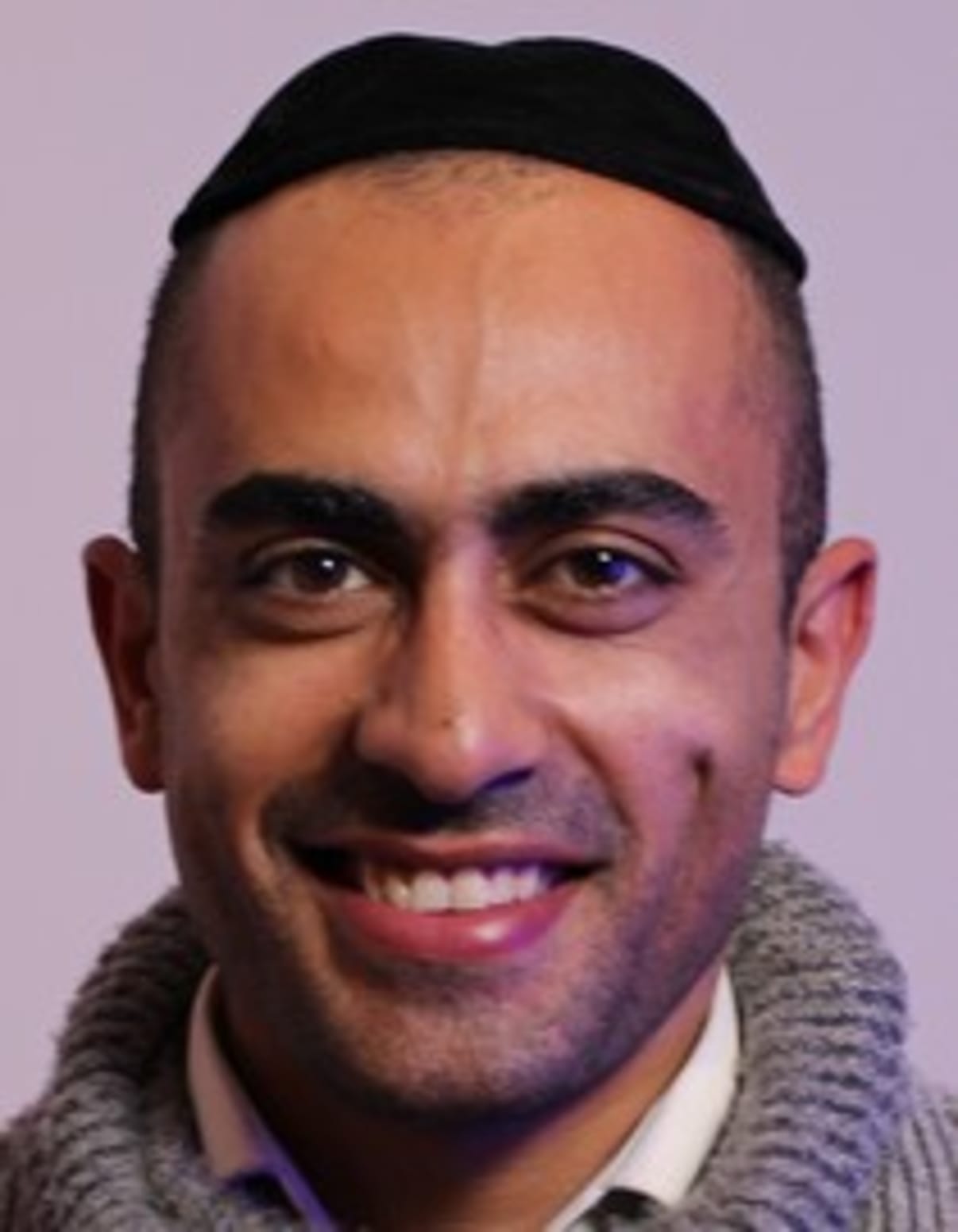 תמונת פורטרט של בעל המקצוע