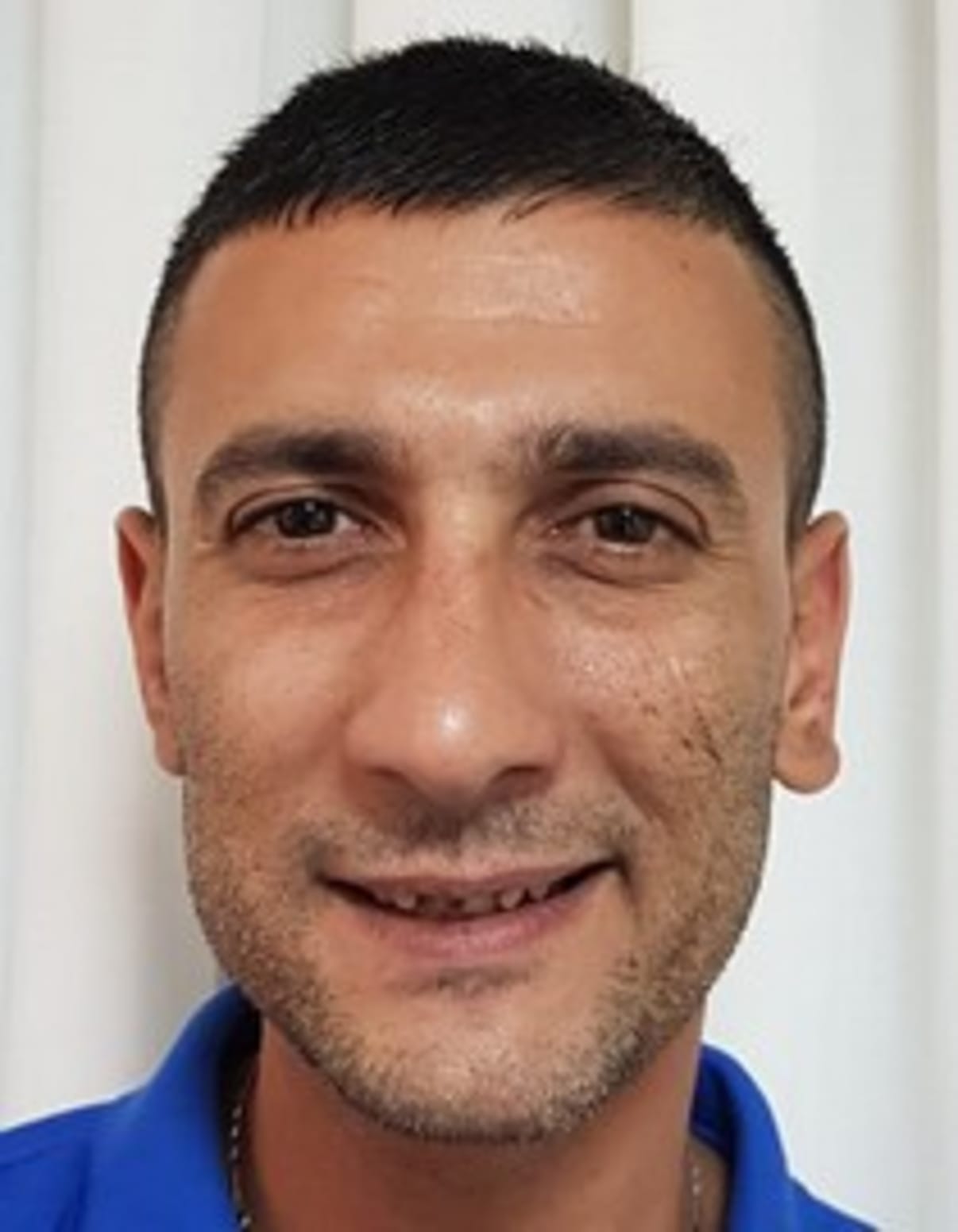 תמונת פורטרט של בעל המקצוע