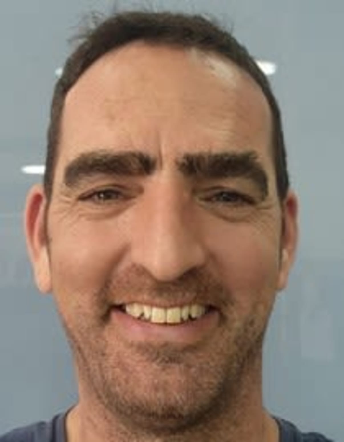 תמונת פורטרט של בעל המקצוע