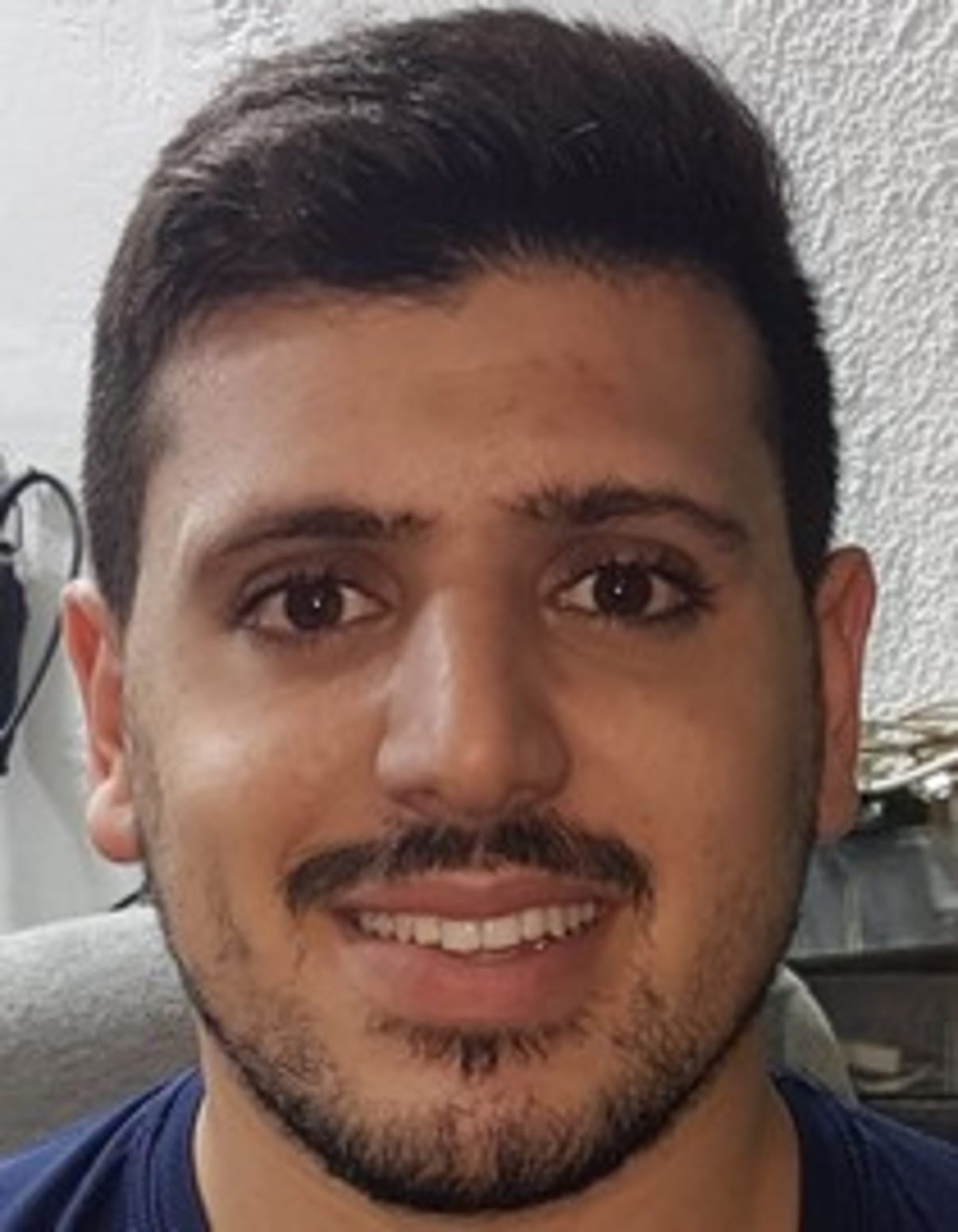 תמונת פורטרט של בעל המקצוע