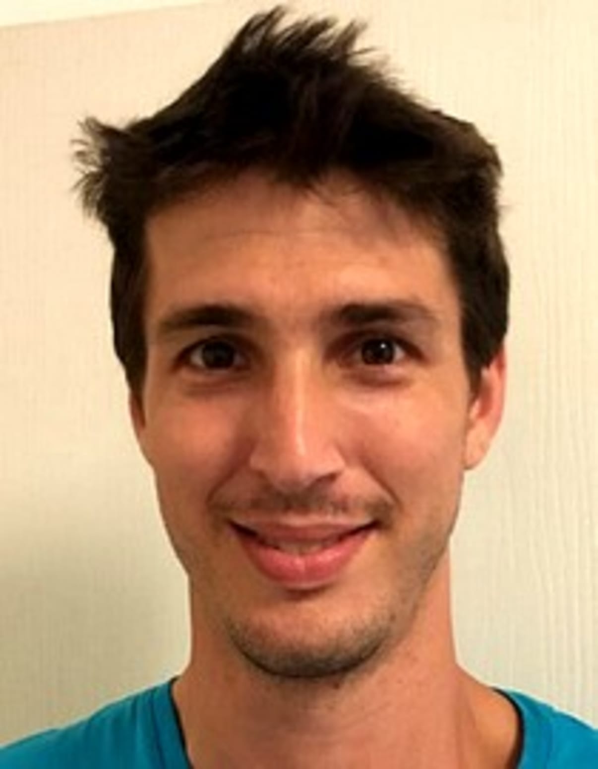 תמונת פורטרט של בעל המקצוע