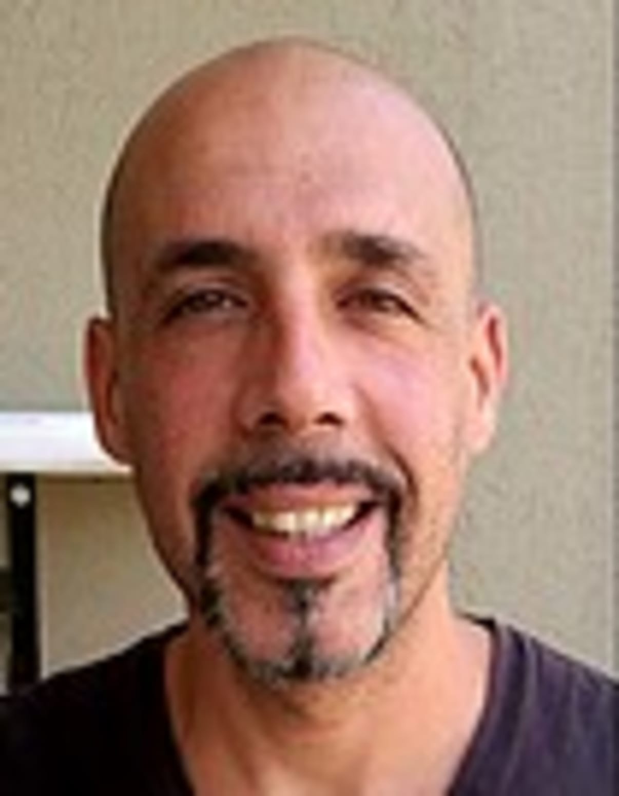 תמונת פורטרט של בעל המקצוע