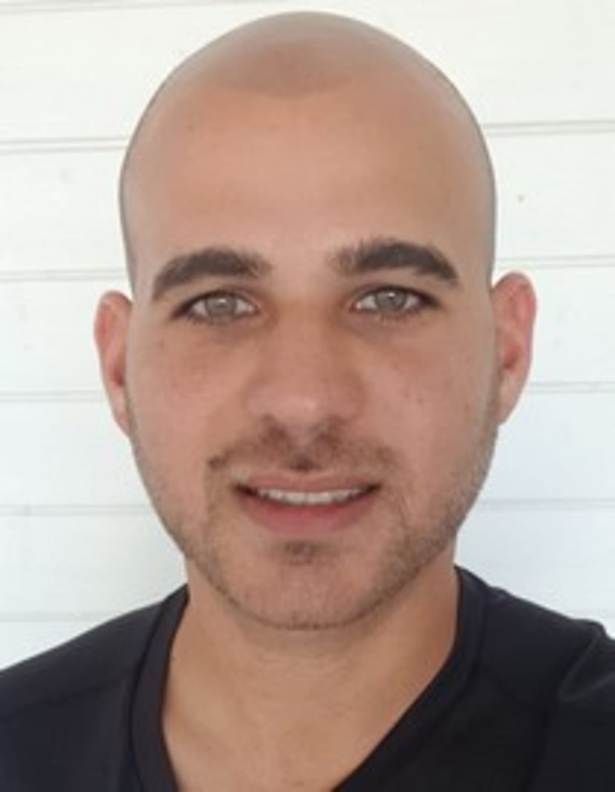 תמונת פורטרט של בעל המקצוע