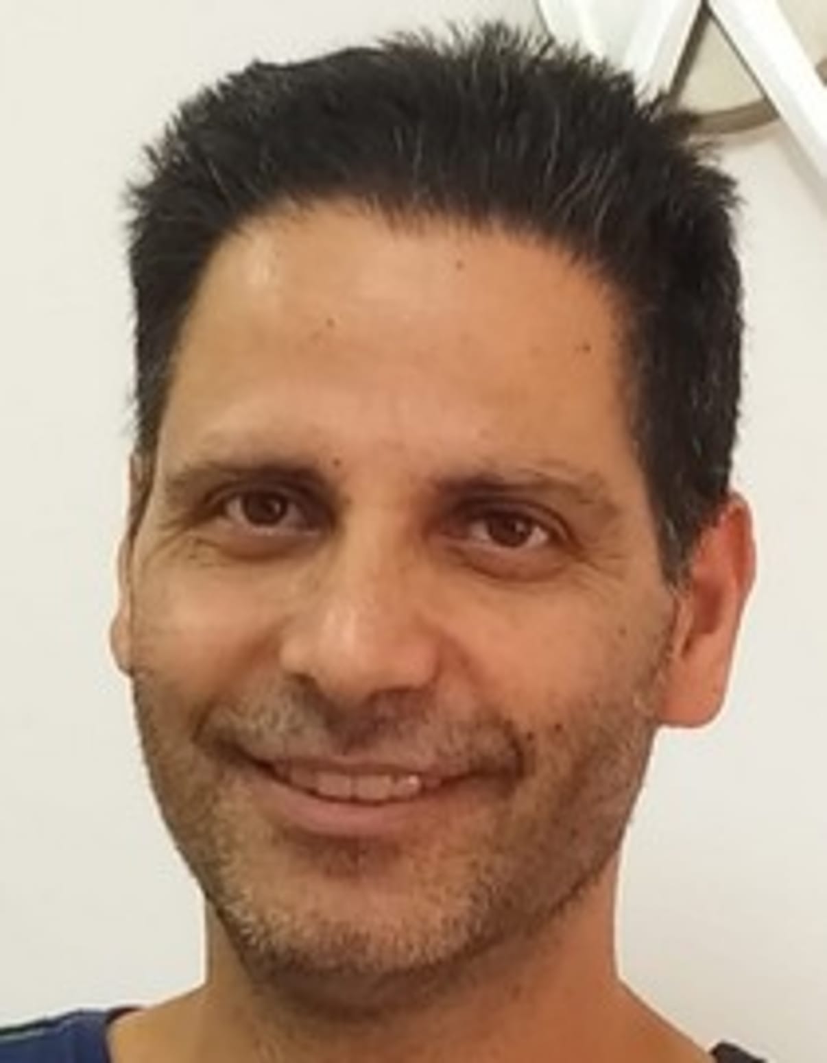 תמונת פורטרט של בעל המקצוע