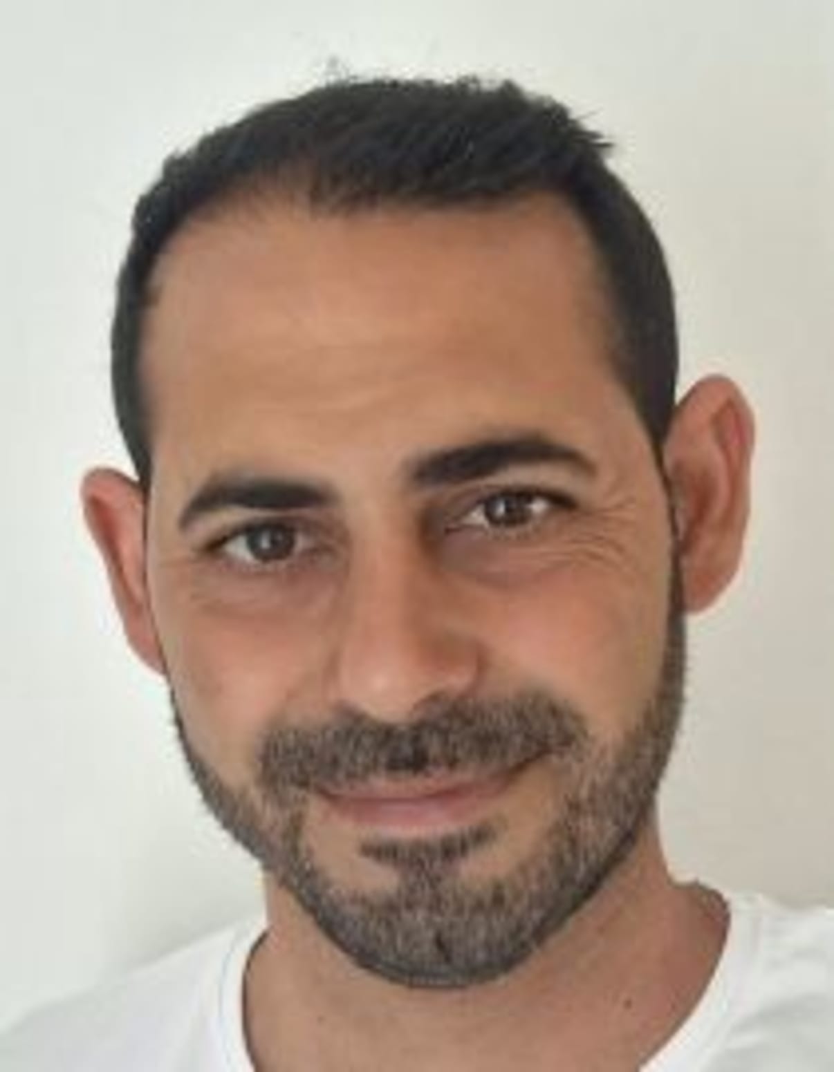תמונת פורטרט של בעל המקצוע תמונת פורטרט של בעל המקצוע