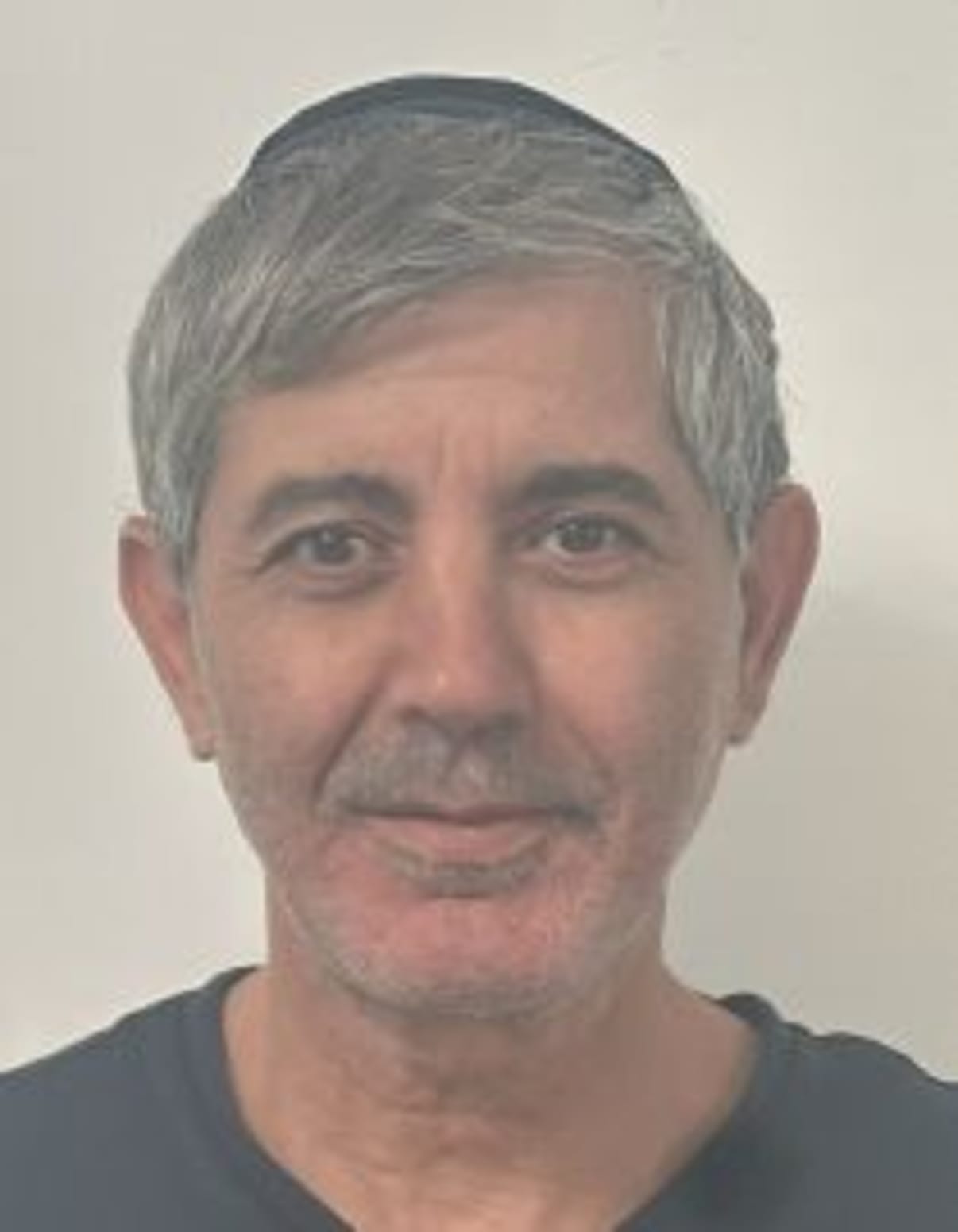 תמונת פורטרט של בעל המקצוע