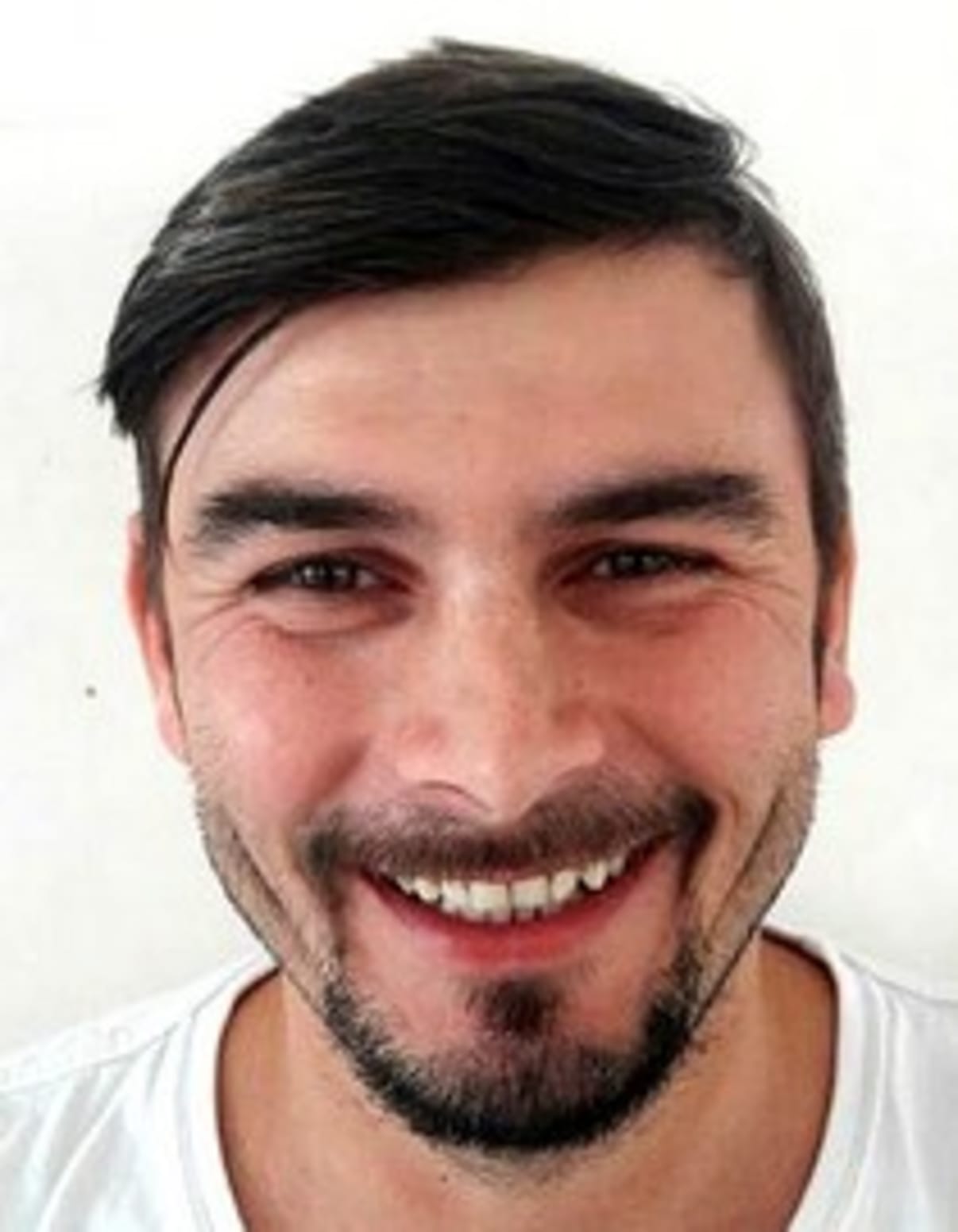 תמונת פורטרט של בעל המקצוע