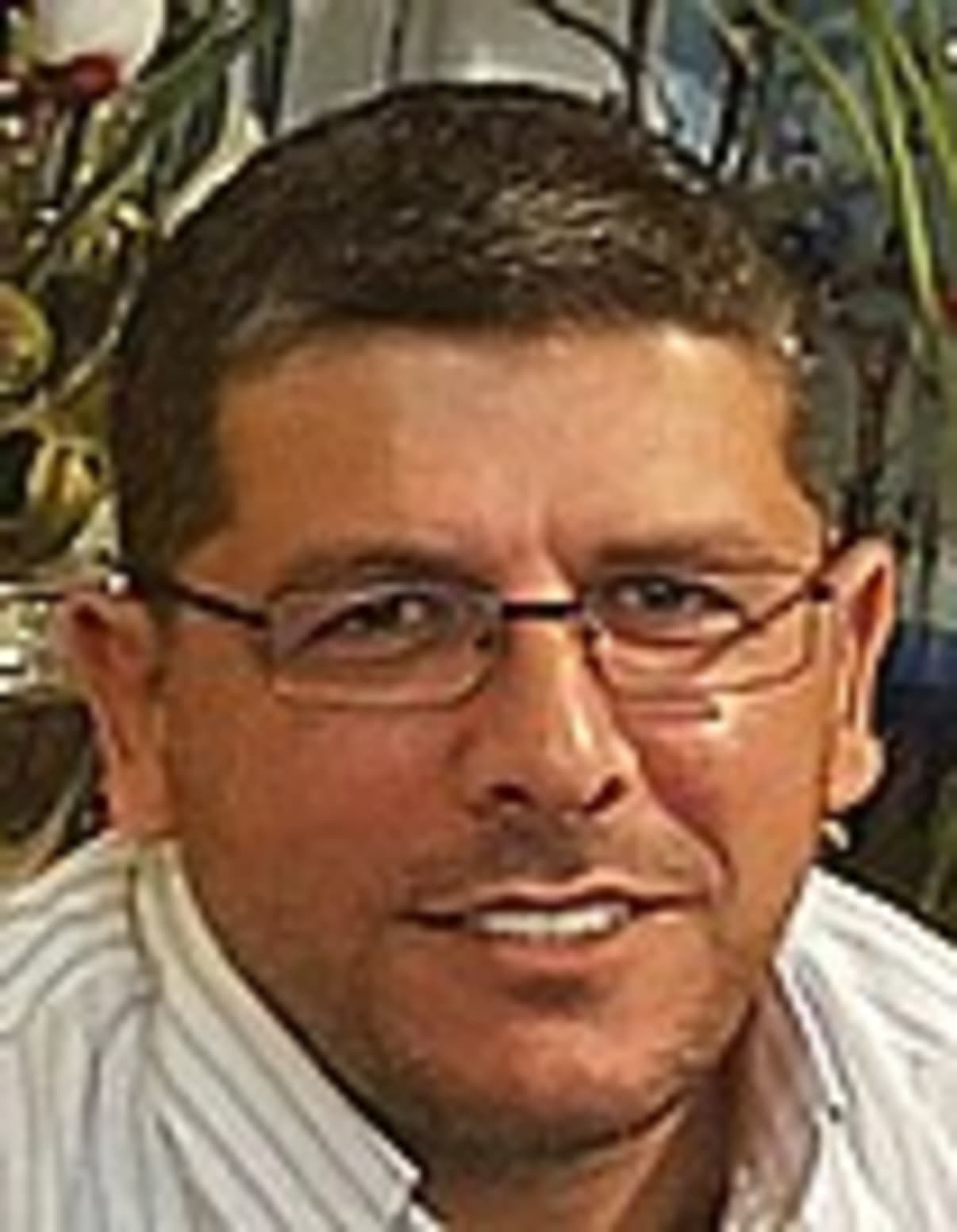 תמונת פורטרט של בעל המקצוע