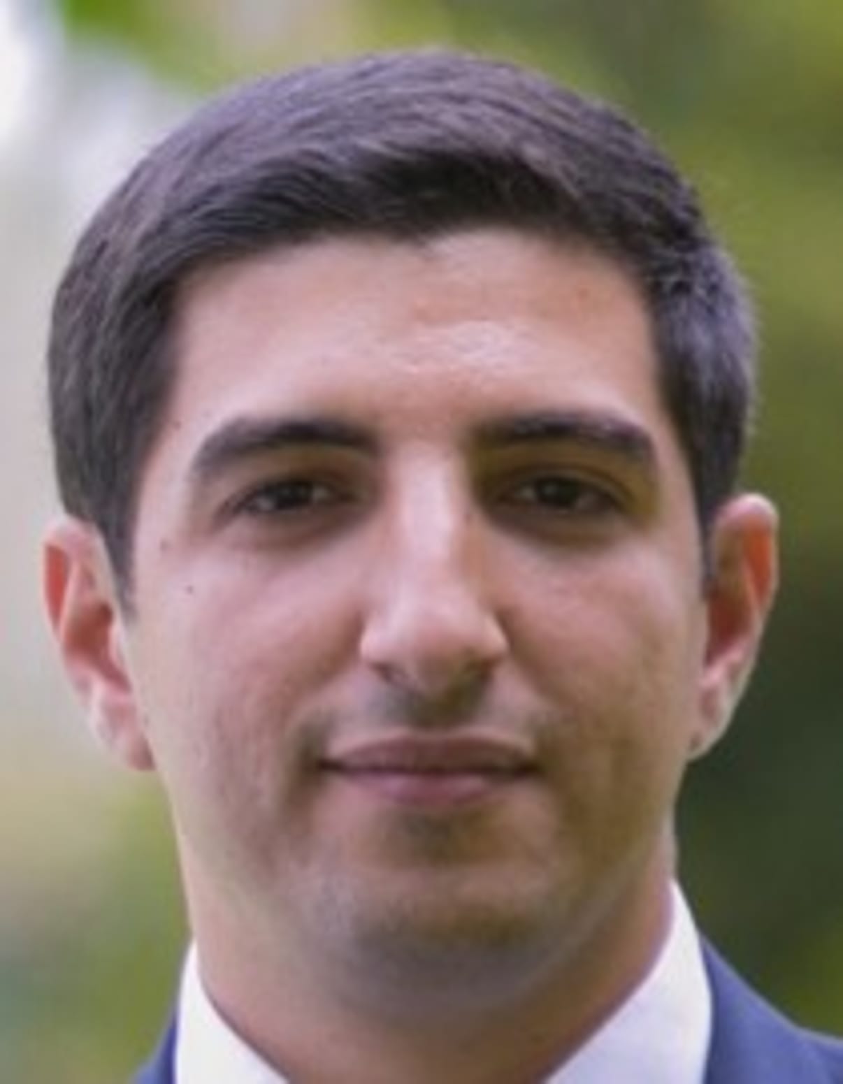 תמונת פורטרט של בעל המקצוע