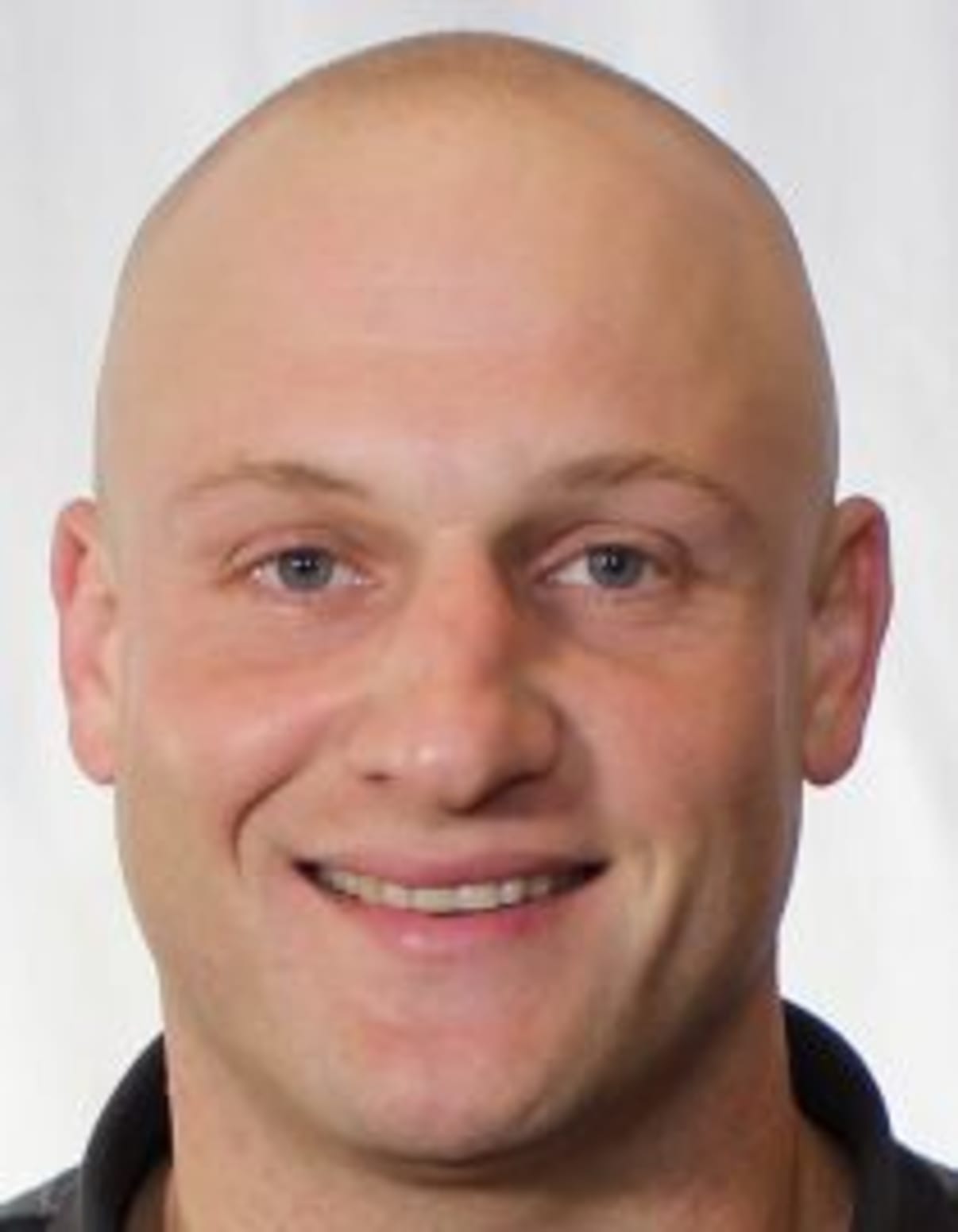 תמונת פורטרט של בעל המקצוע