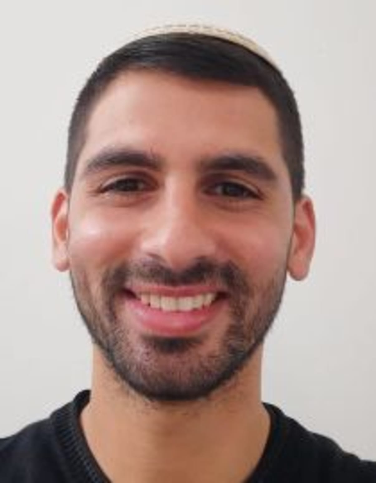 תמונת פורטרט של בעל המקצוע