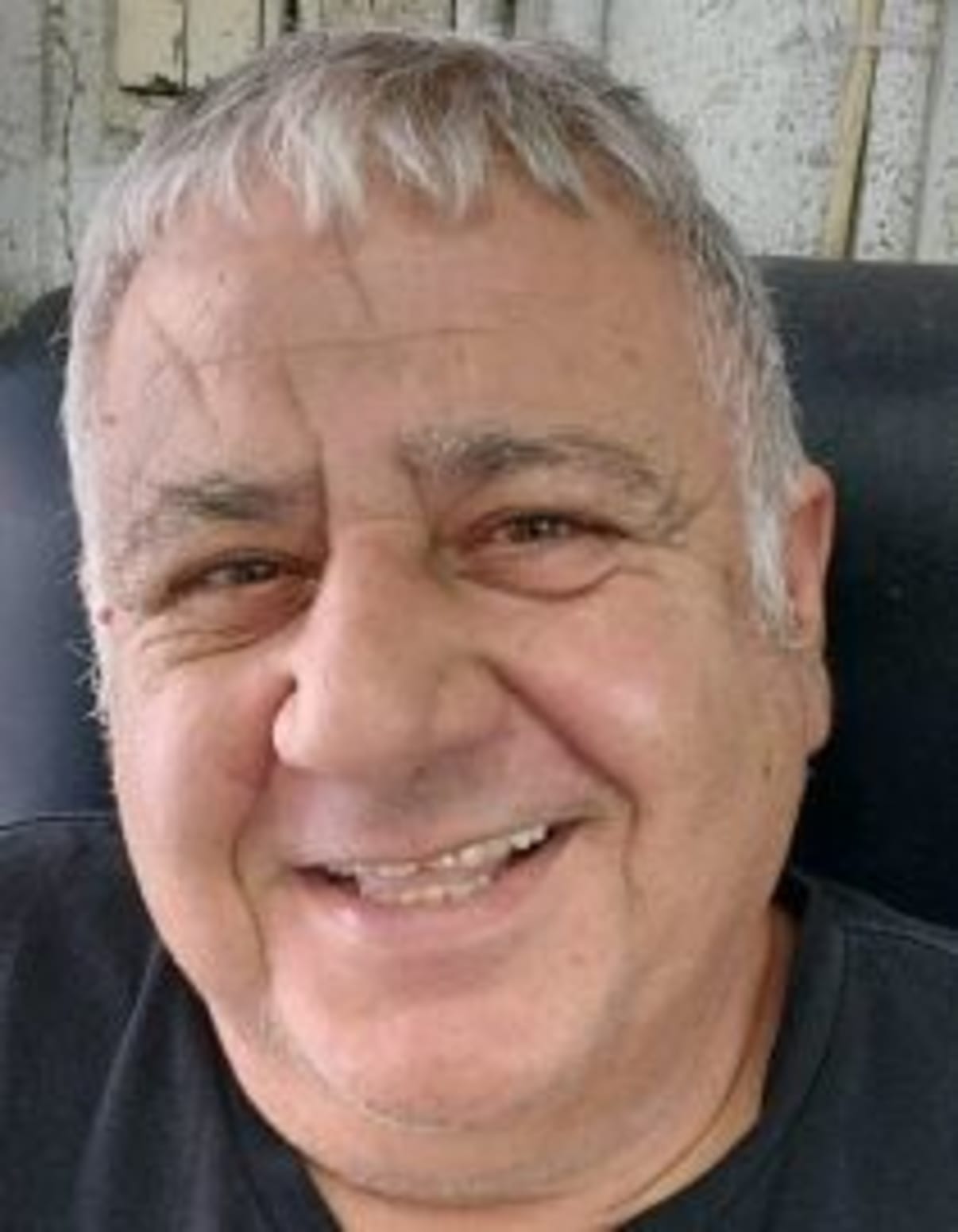 תמונת פורטרט של בעל המקצוע