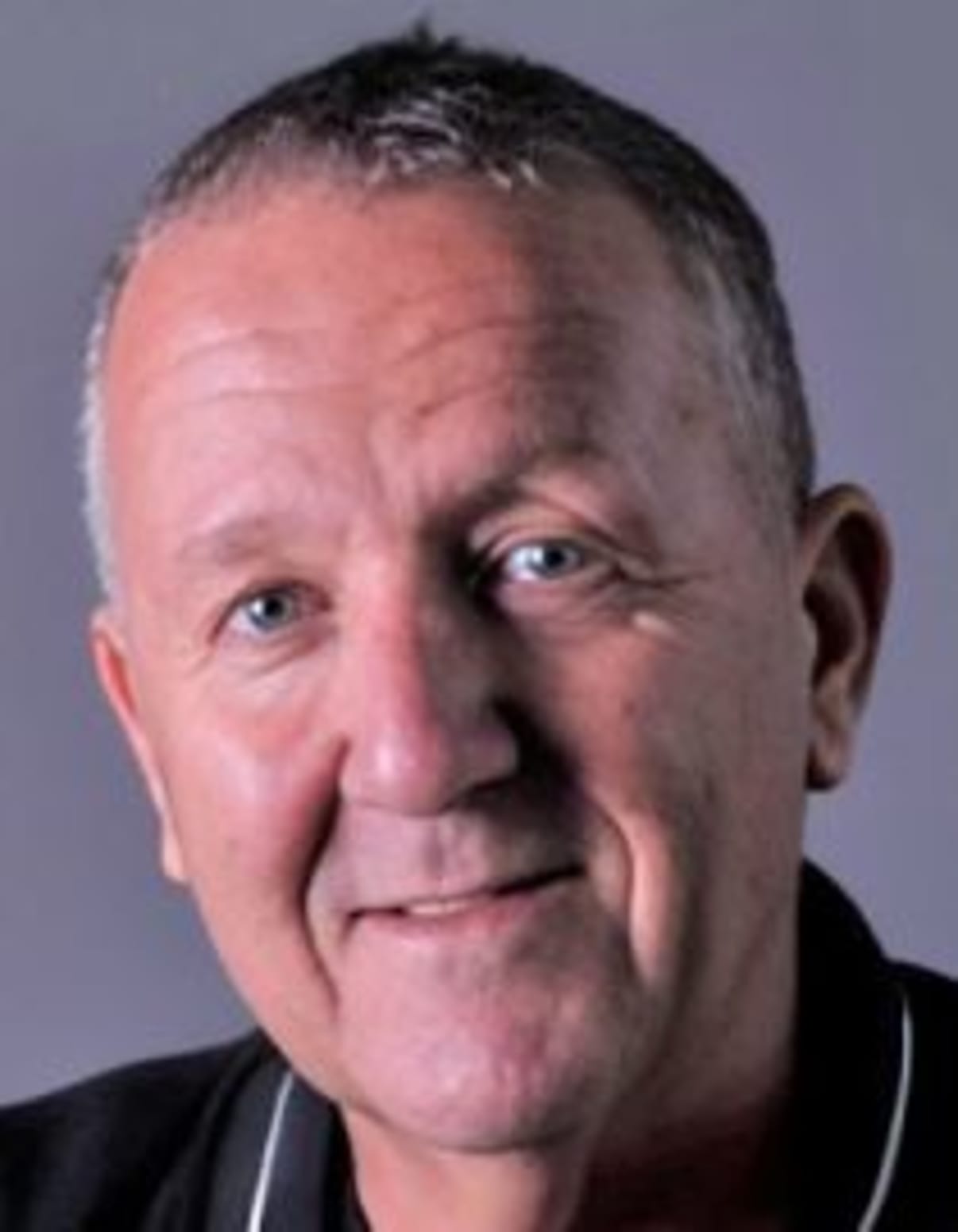 תמונת פורטרט של בעל המקצוע