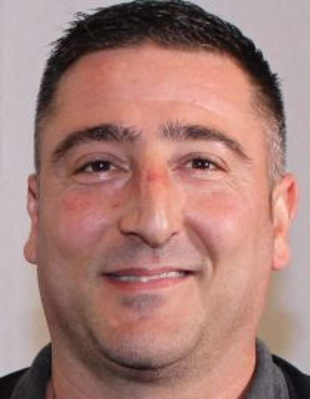 תמונת פורטרט של בעל המקצוע