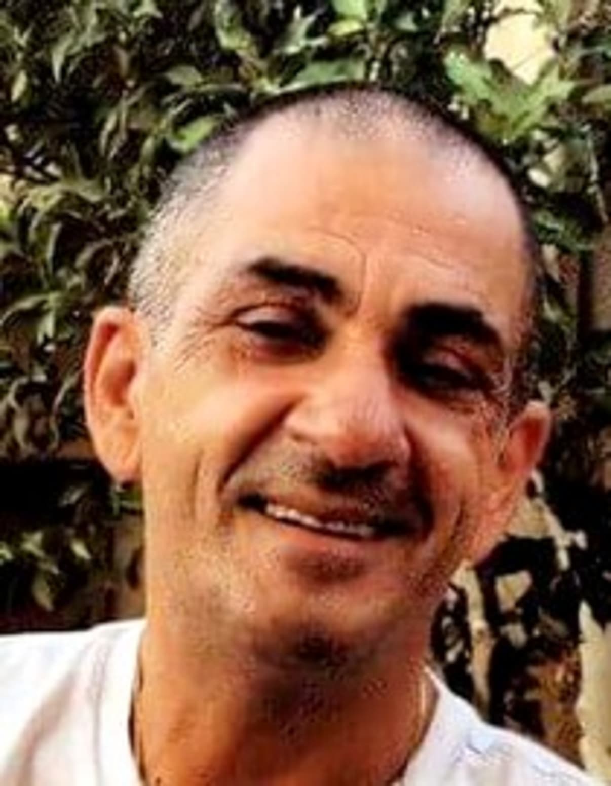 תמונת פורטרט של בעל המקצוע