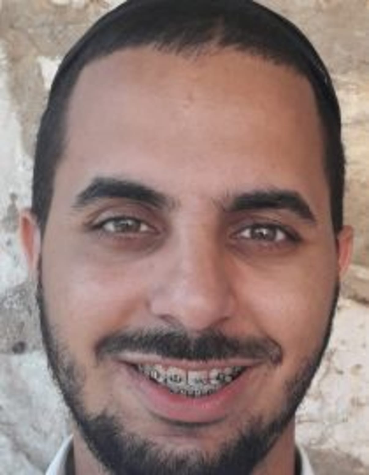 תמונת פורטרט של בעל המקצוע