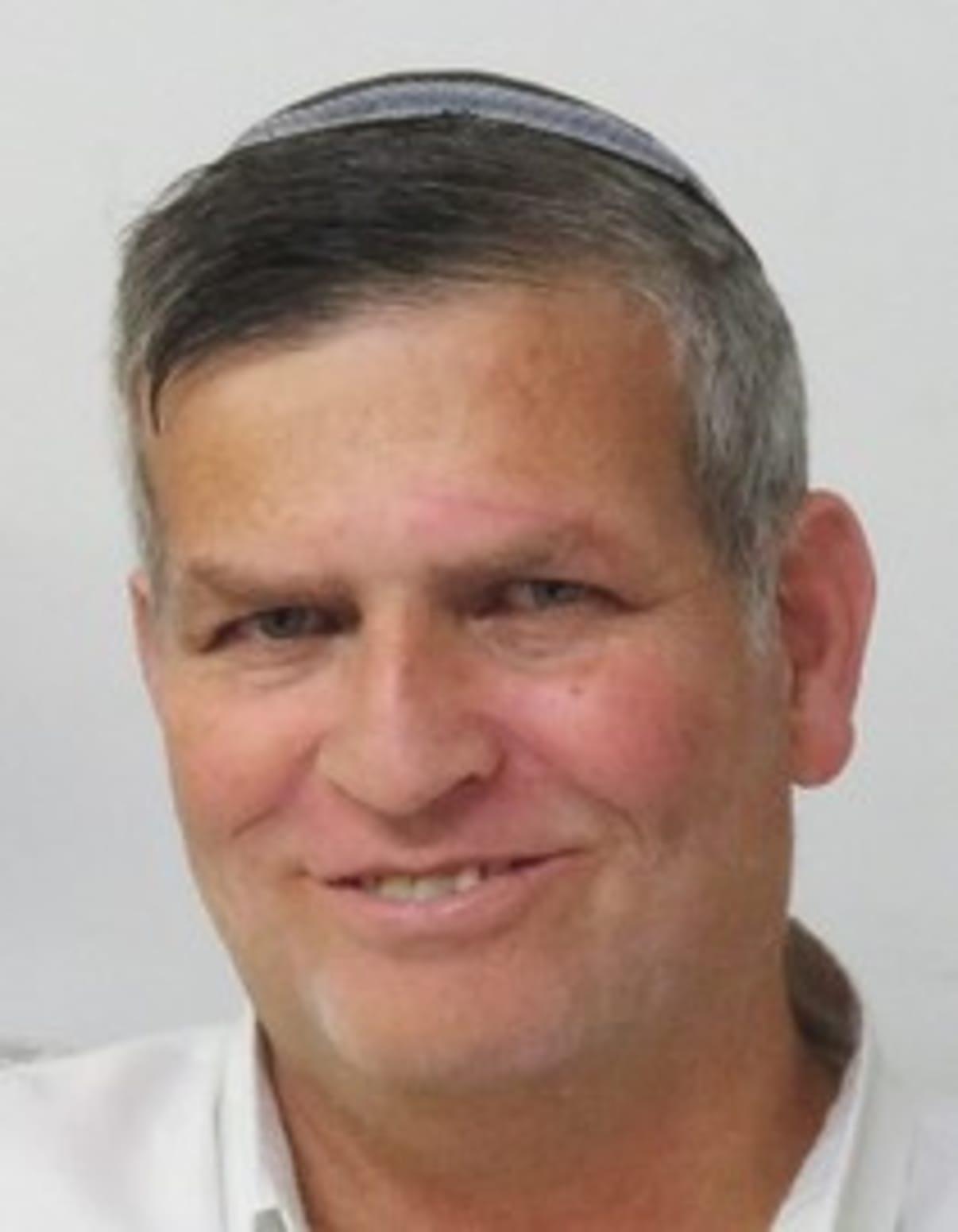 תמונת פורטרט של בעל המקצוע