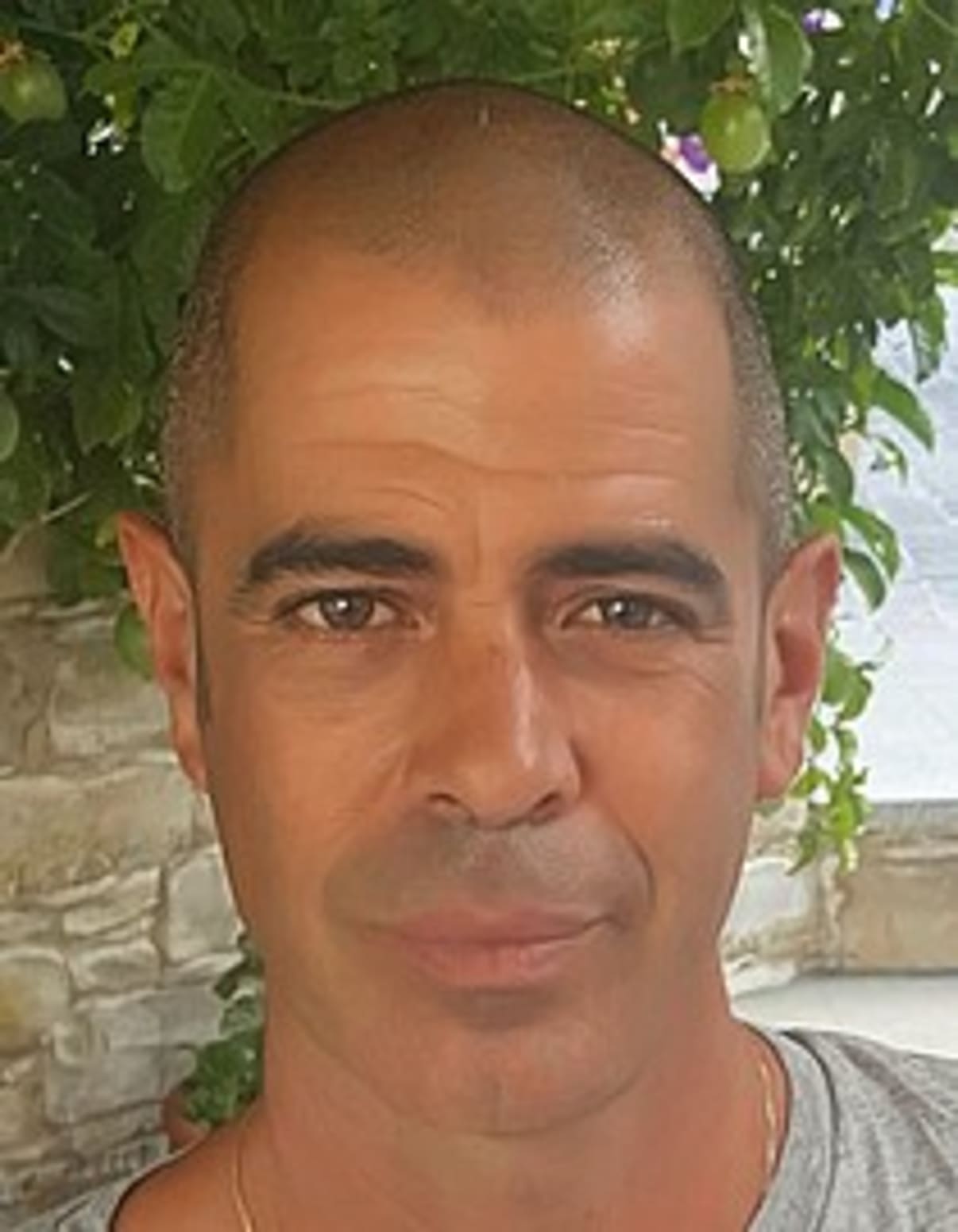 תמונת פורטרט של בעל המקצוע