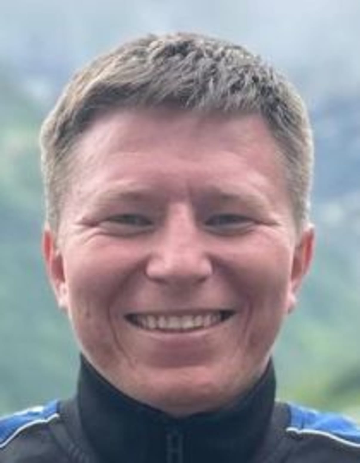 תמונת פורטרט של בעל המקצוע