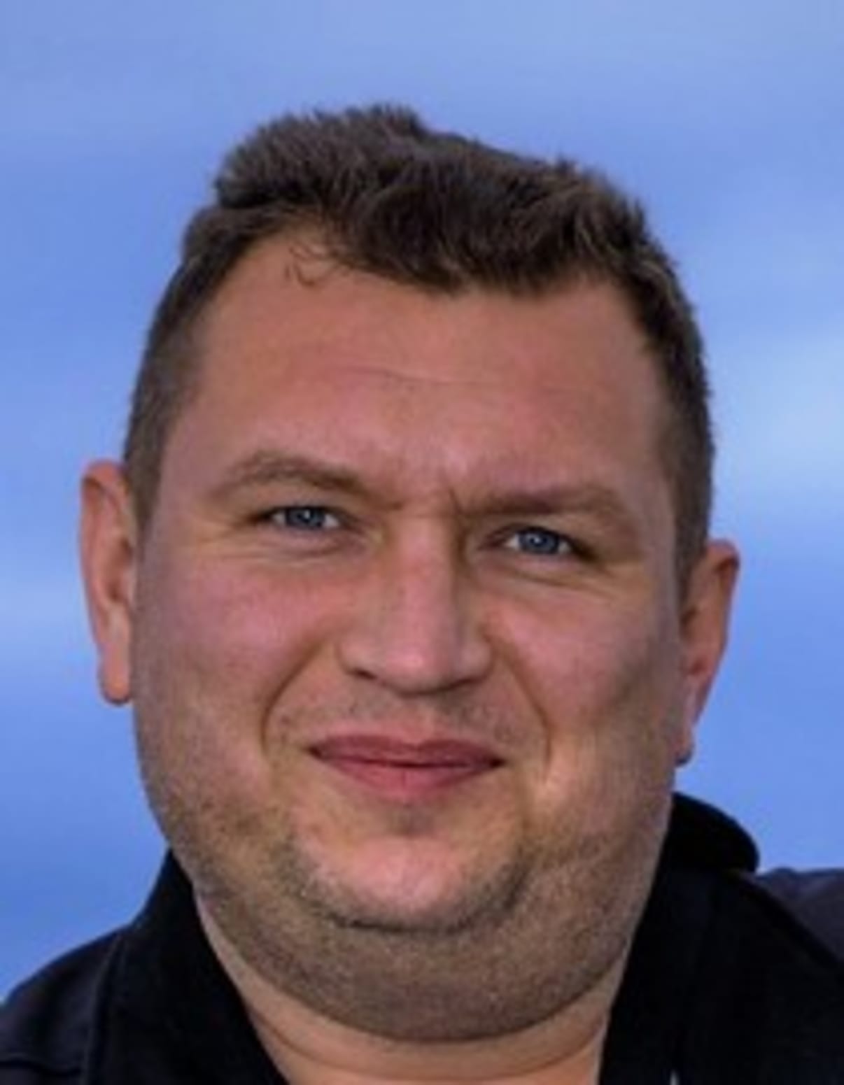 תמונת פורטרט של בעל המקצוע