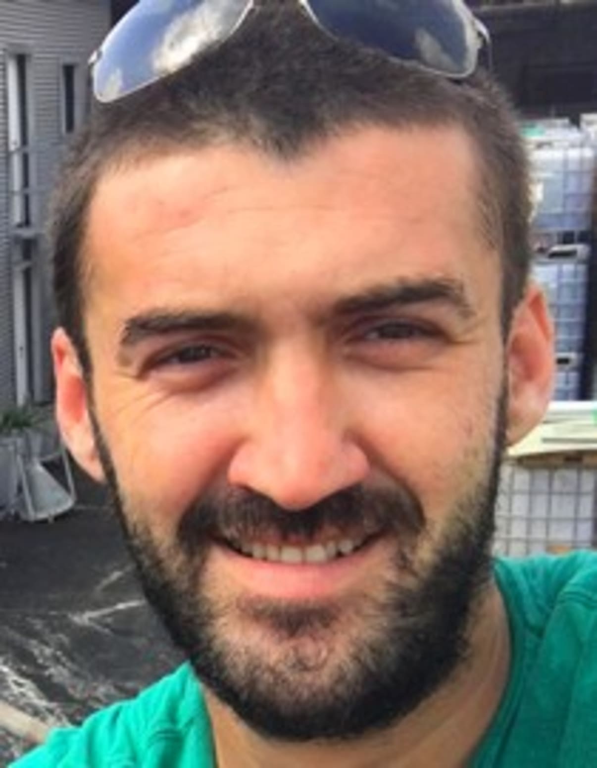 תמונת פורטרט של בעל המקצוע