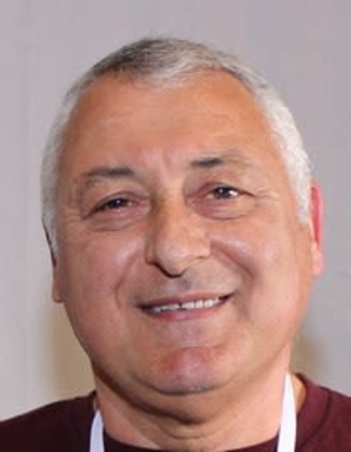 תמונת פורטרט של בעל המקצוע